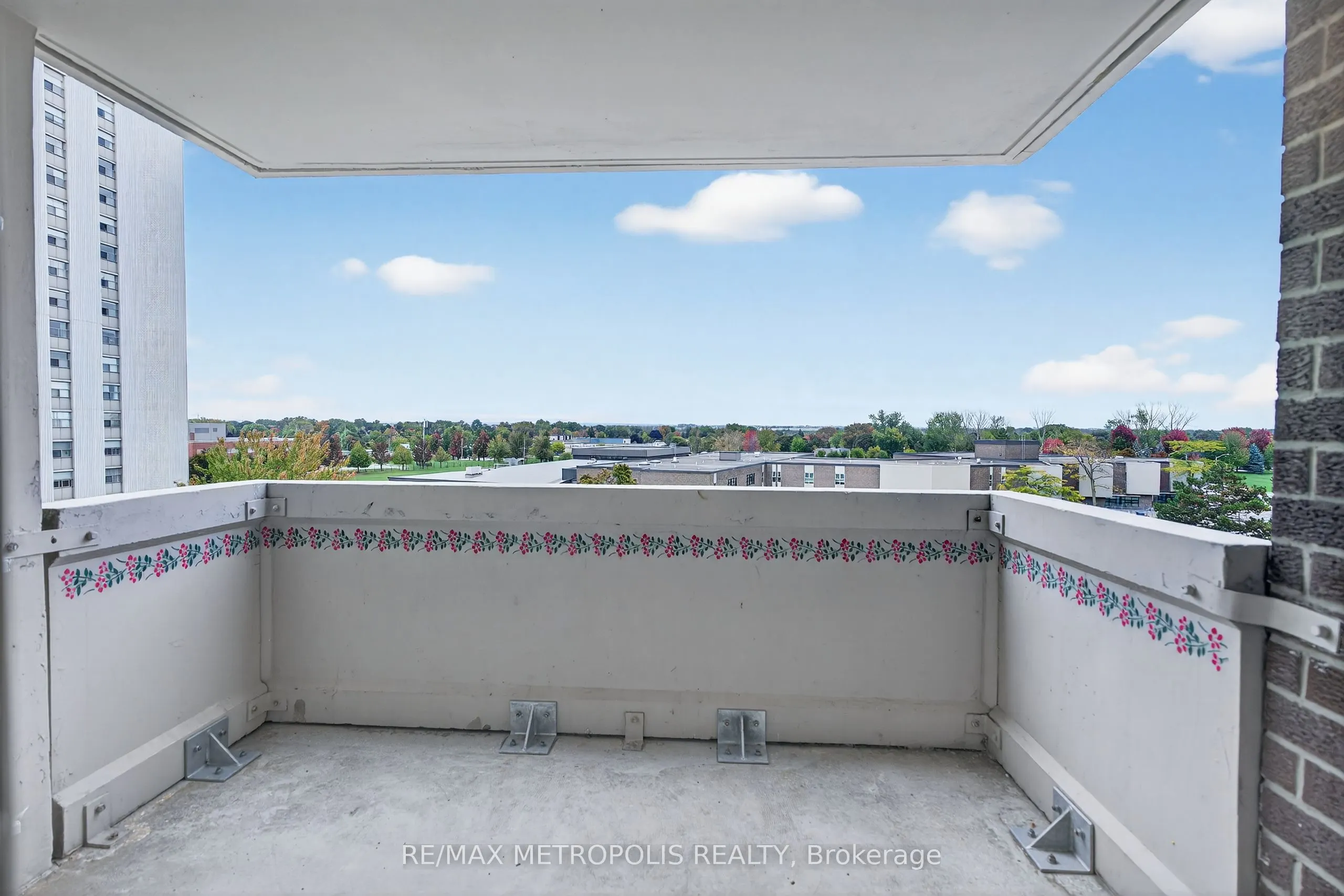 44 Falby Court, #707