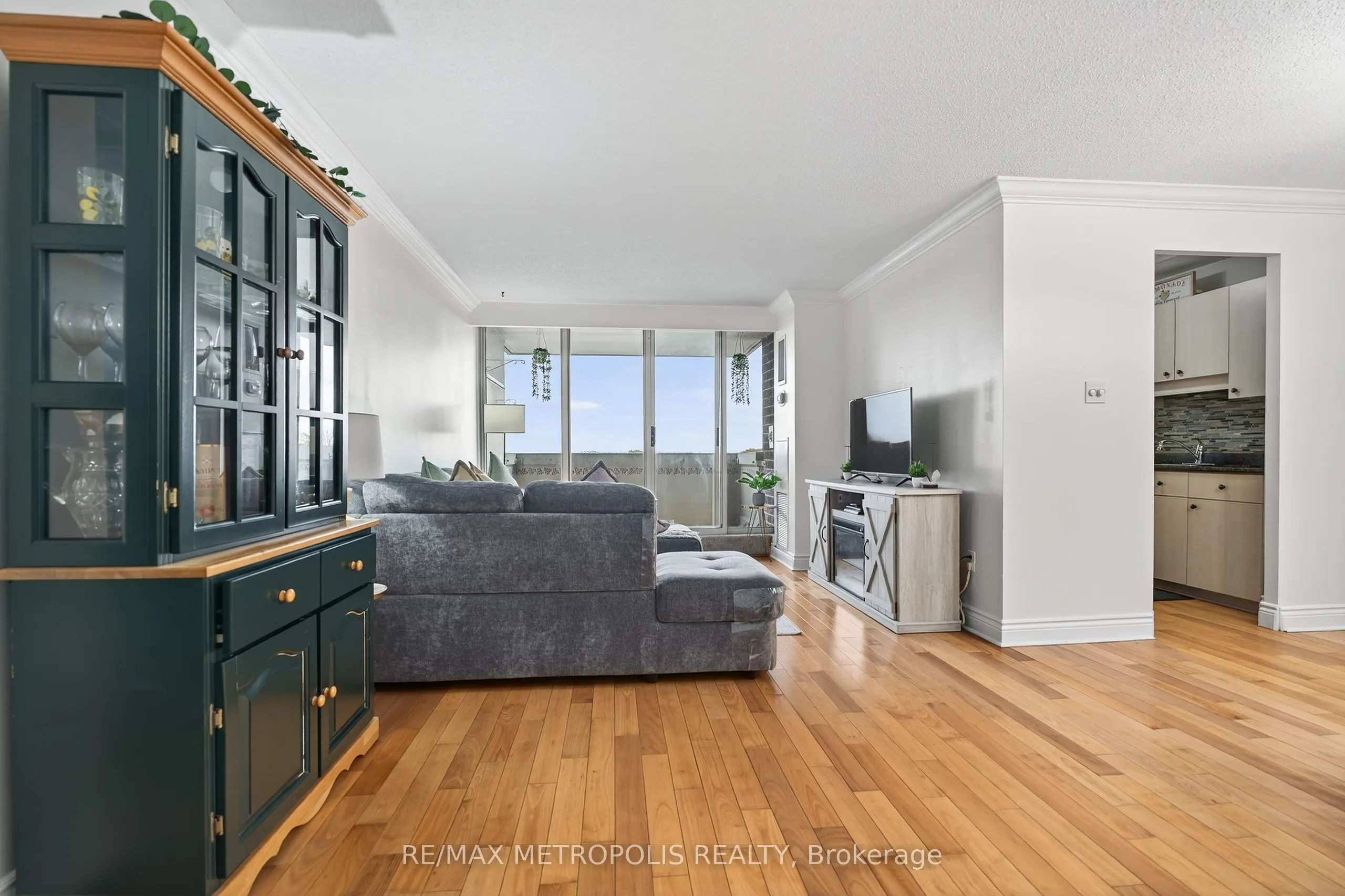 44 Falby Court, #707