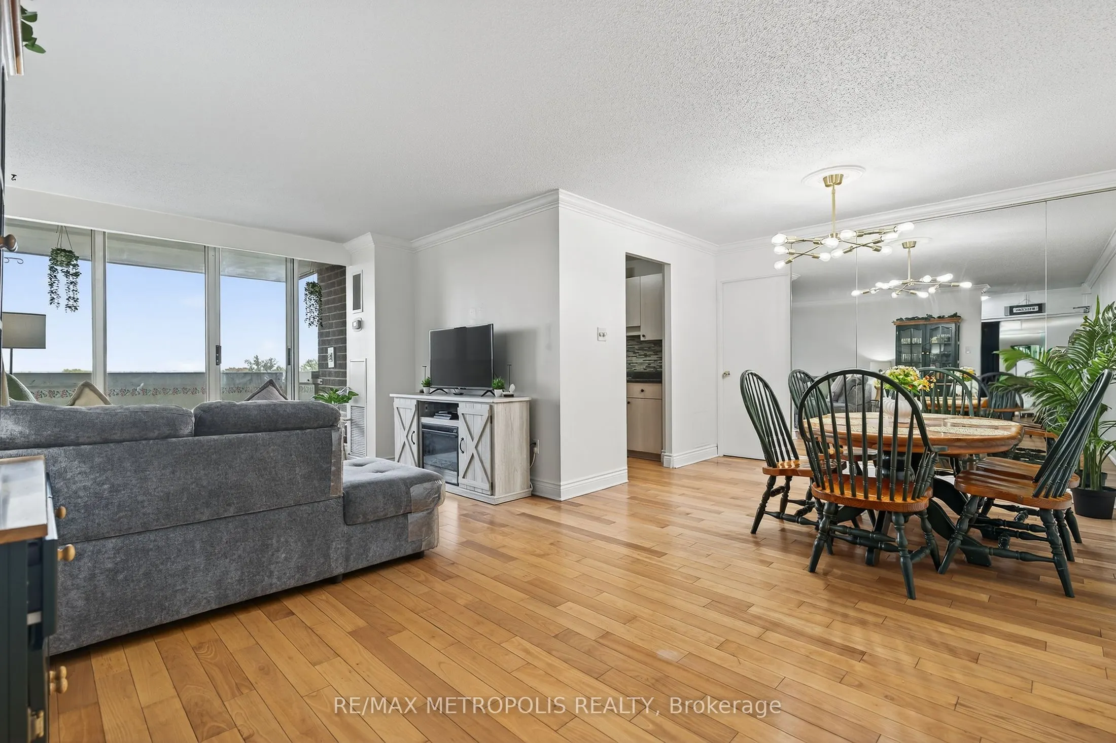 44 Falby Court, #707