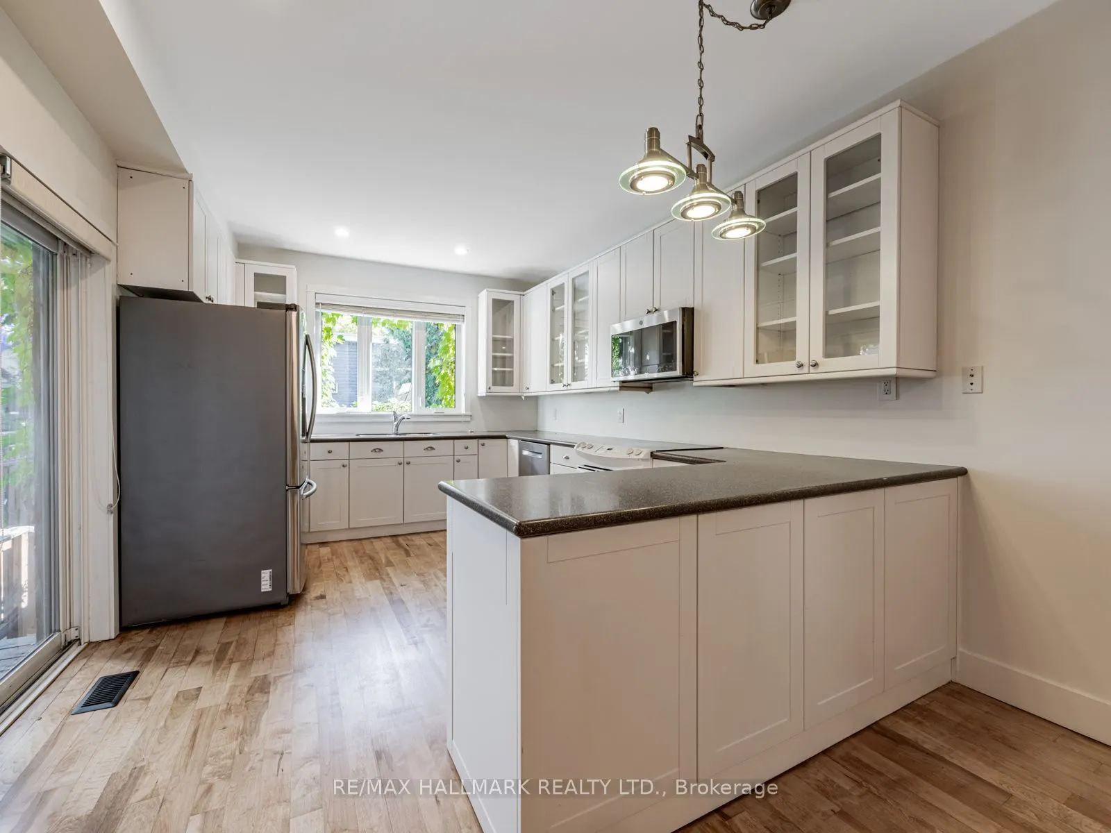 97 Woodycrest Avenue