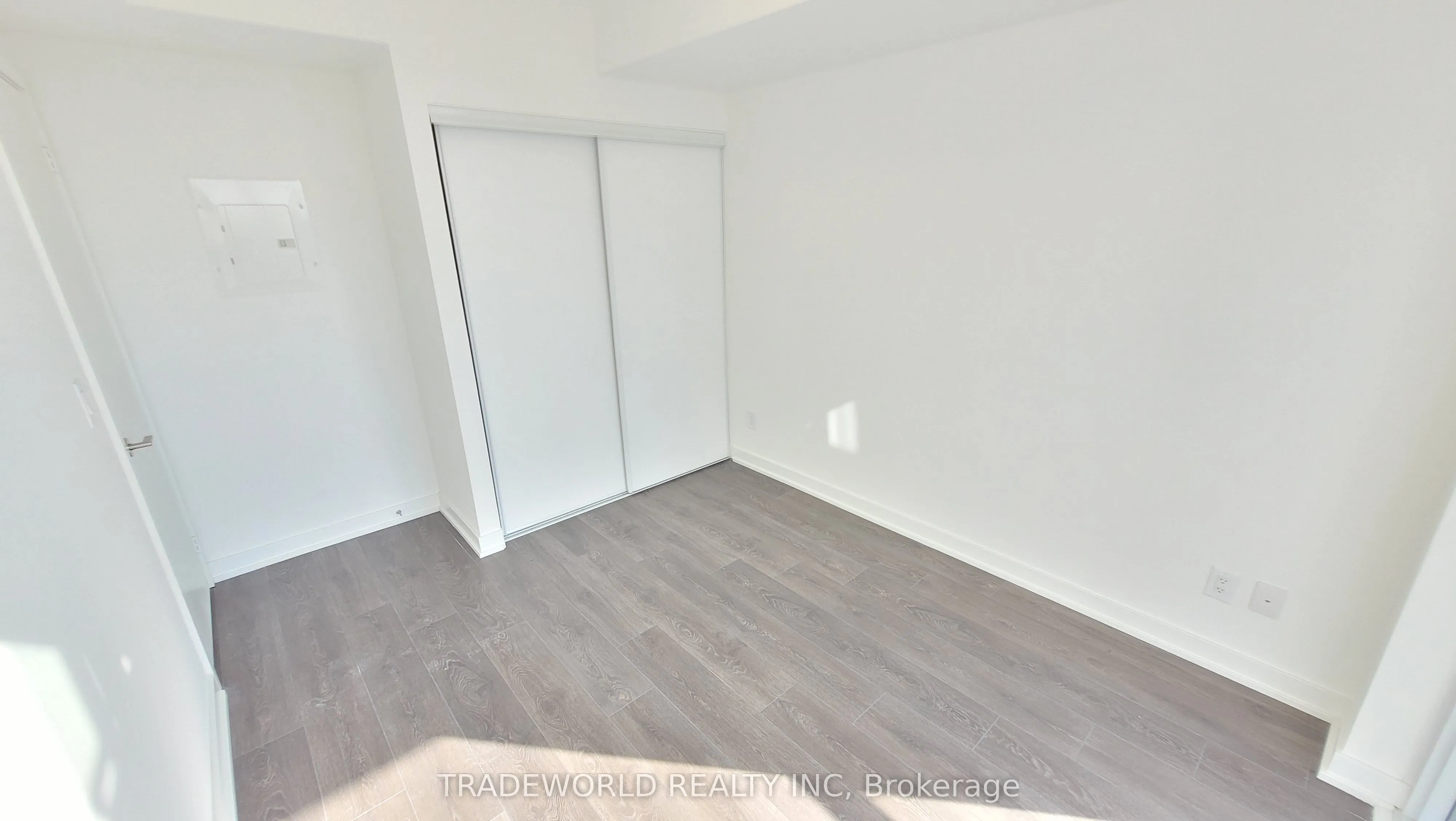 2033 Kennedy Road, #2012