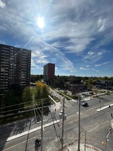 3260 Sheppard Avenue E, #709