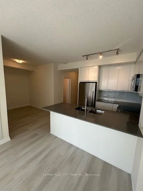3260 Sheppard Avenue E, #709