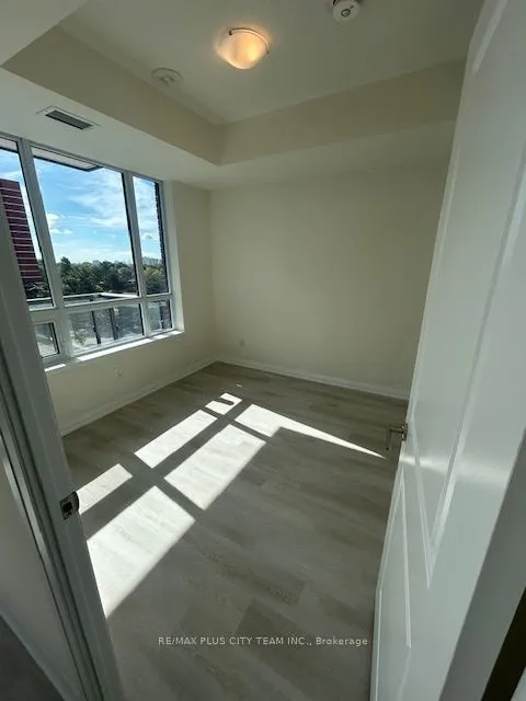 3260 Sheppard Avenue E, #709