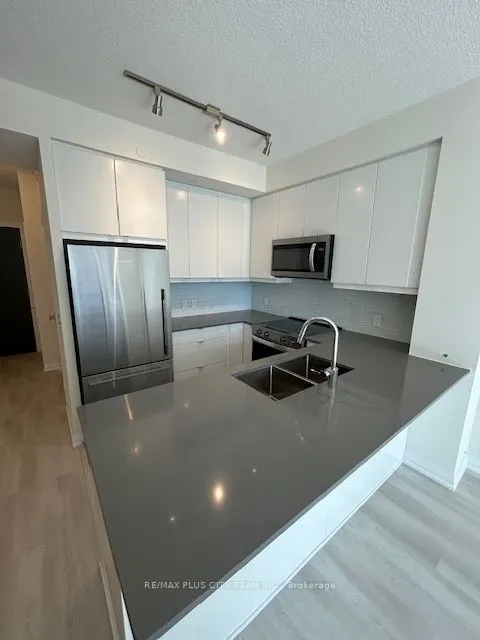 3260 Sheppard Avenue E, #709