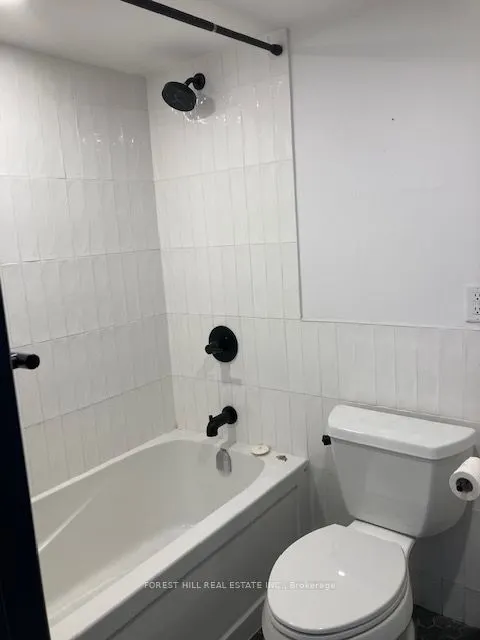 204 Kingston Road, #102