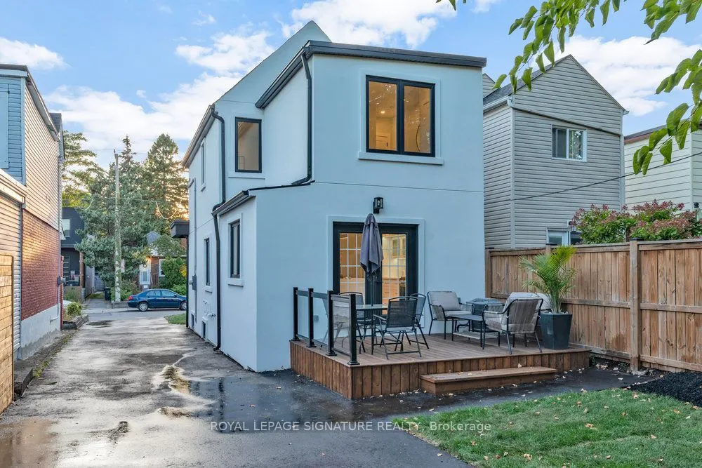 87 Wiley Avenue