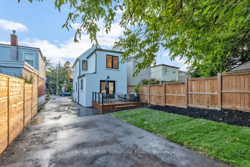 87 Wiley Avenue