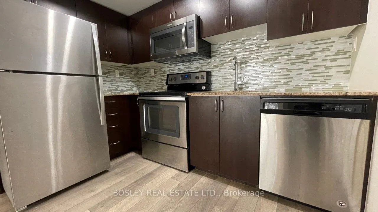 80 Orchid Place Drive, #202