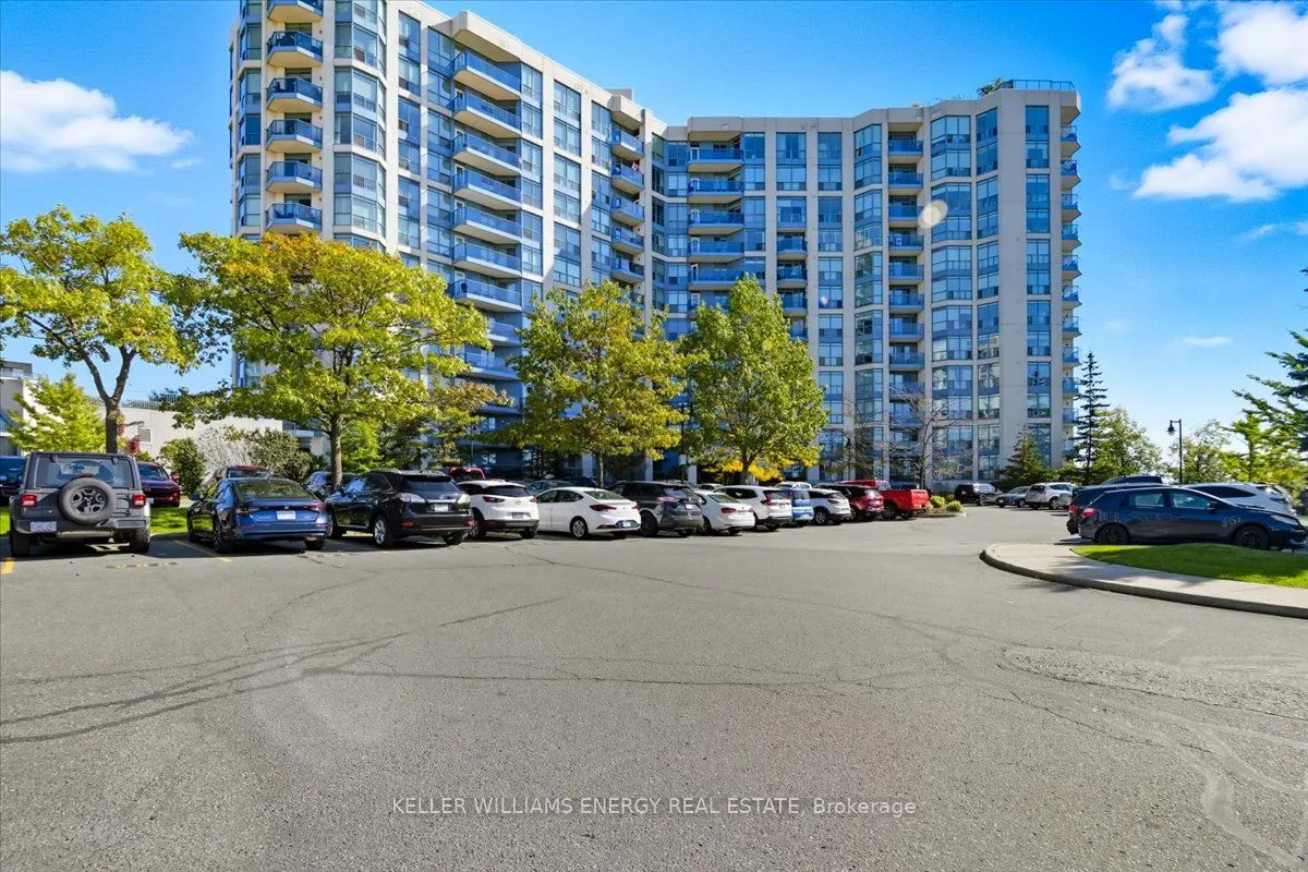 340 Watson Street W, #907
