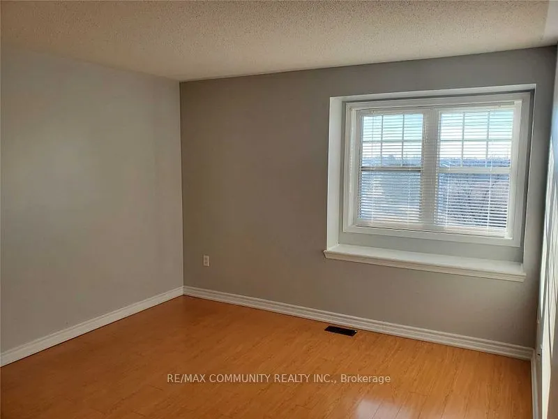 8890 Sheppard Avenue E, #1