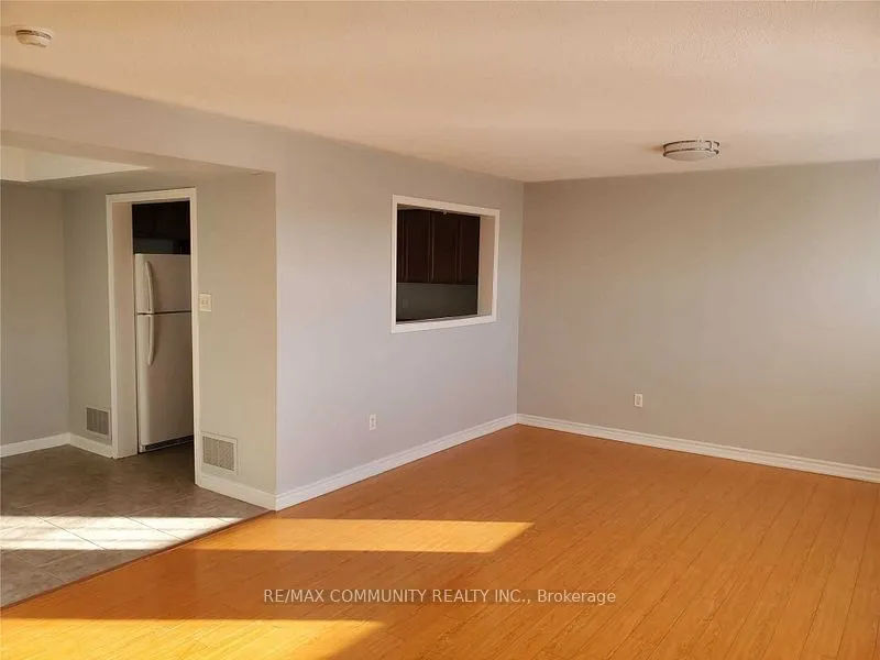 8890 Sheppard Avenue E, #1