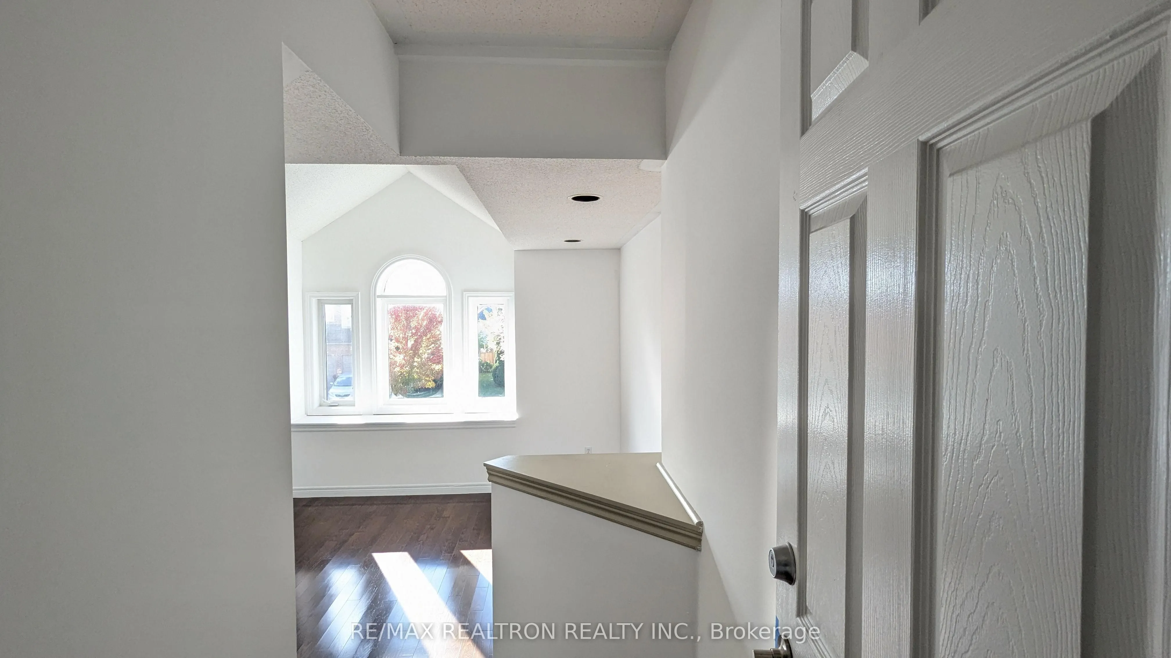 4 Pitfield Avenue