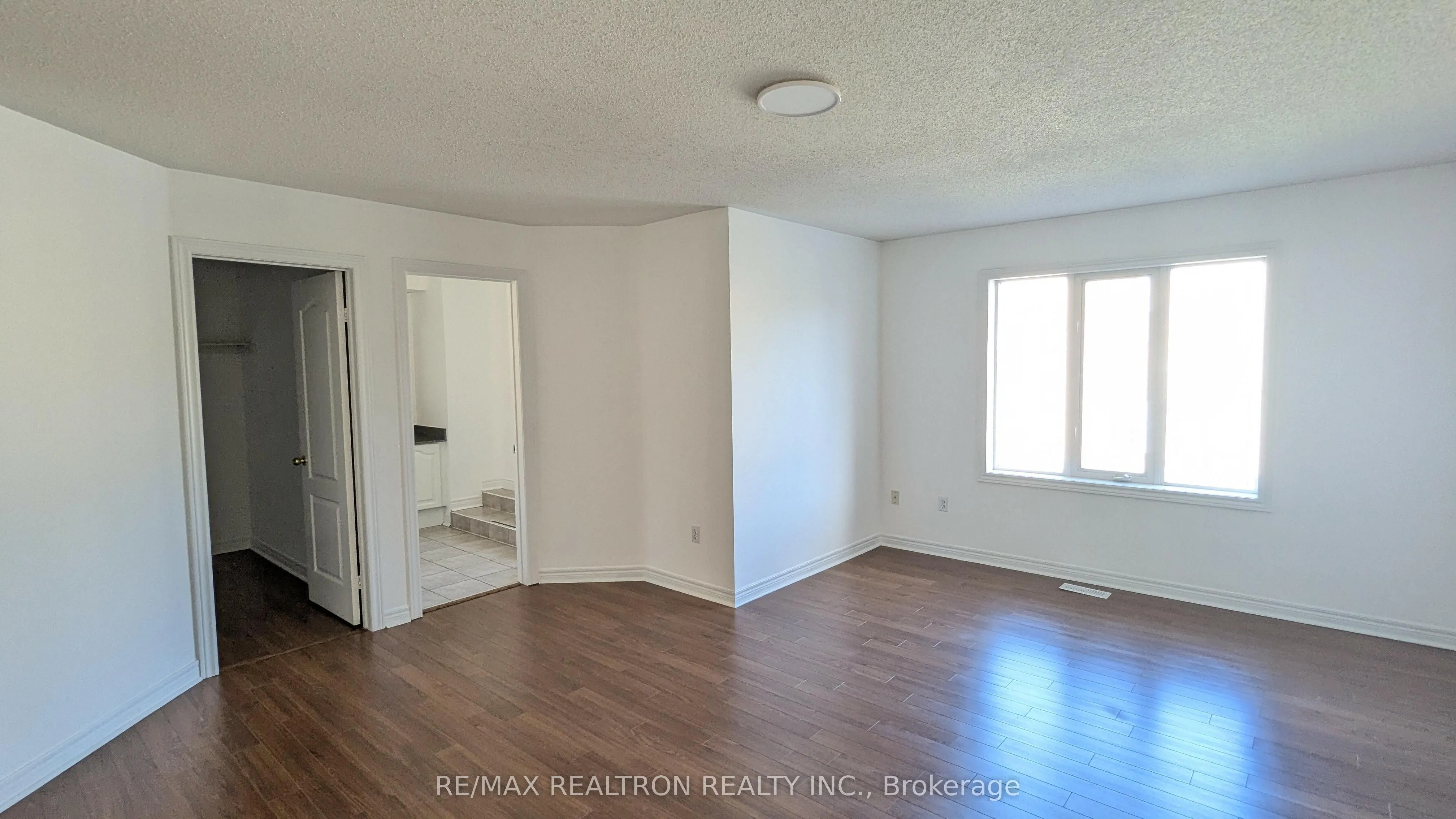 4 Pitfield Avenue