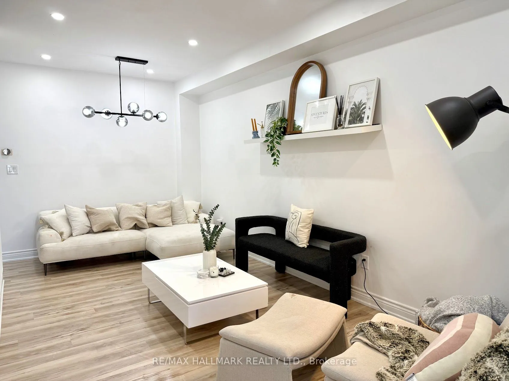63 Chartway Boulevard