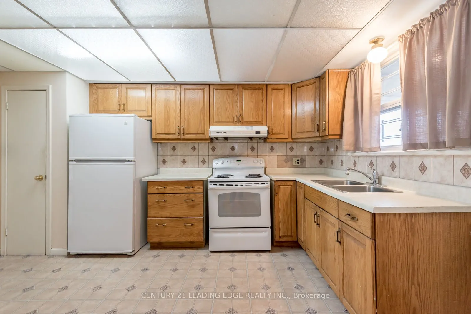 18 Packard Boulevard, #Upper