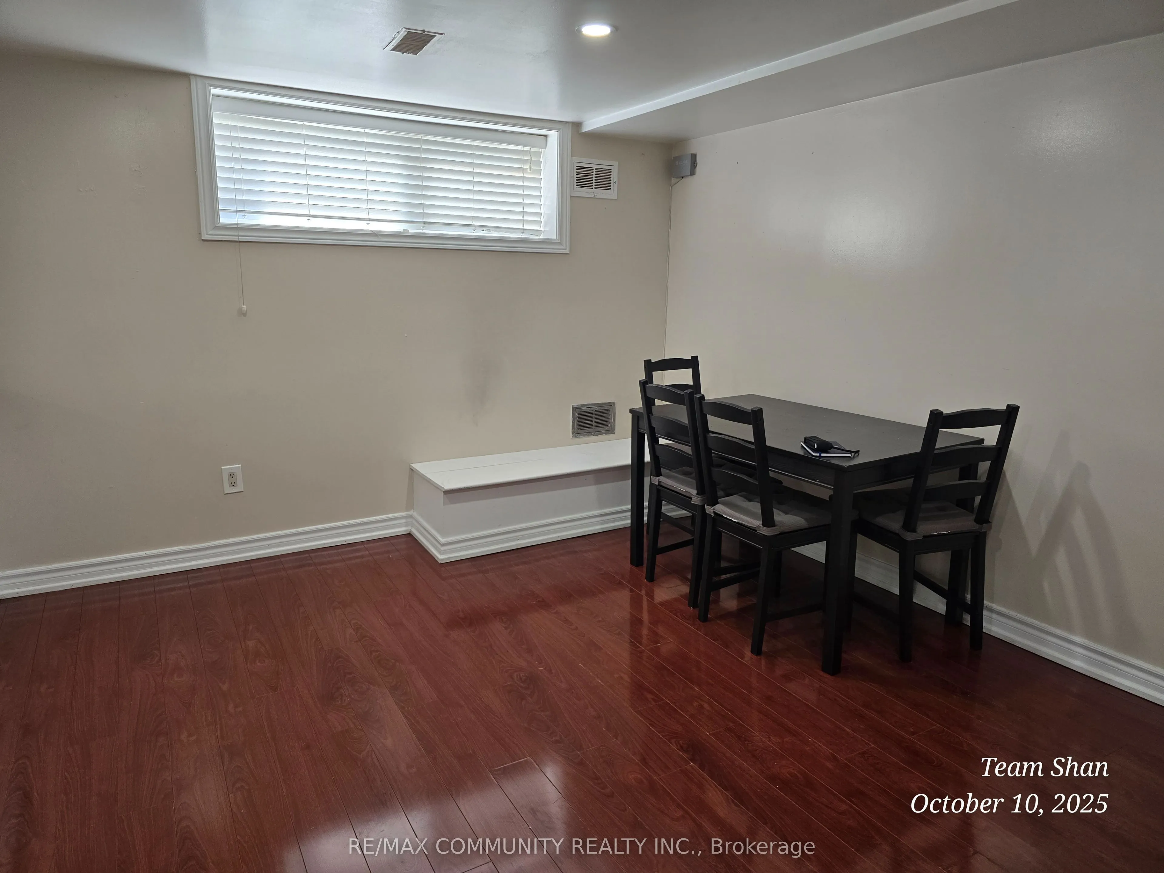 208 Ellendale Drive, #Basement