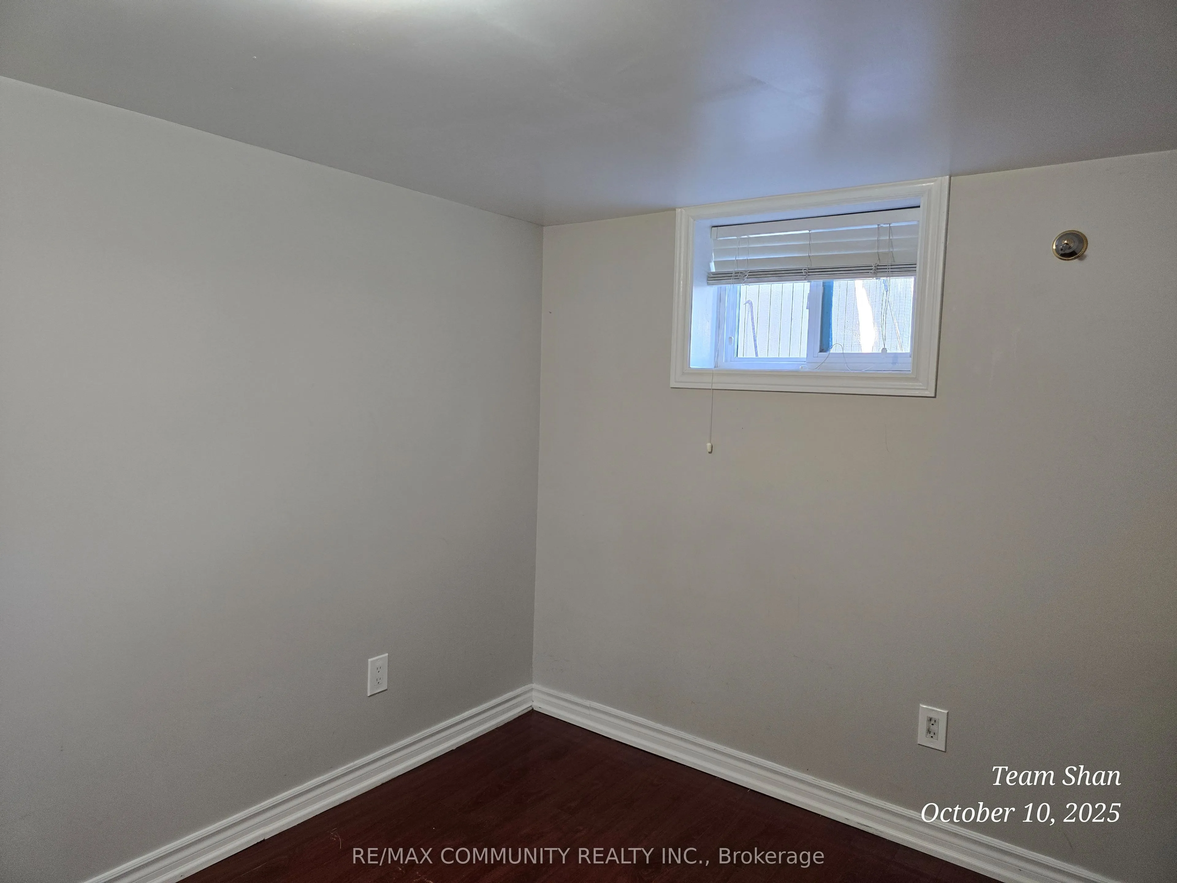208 Ellendale Drive, #Basement