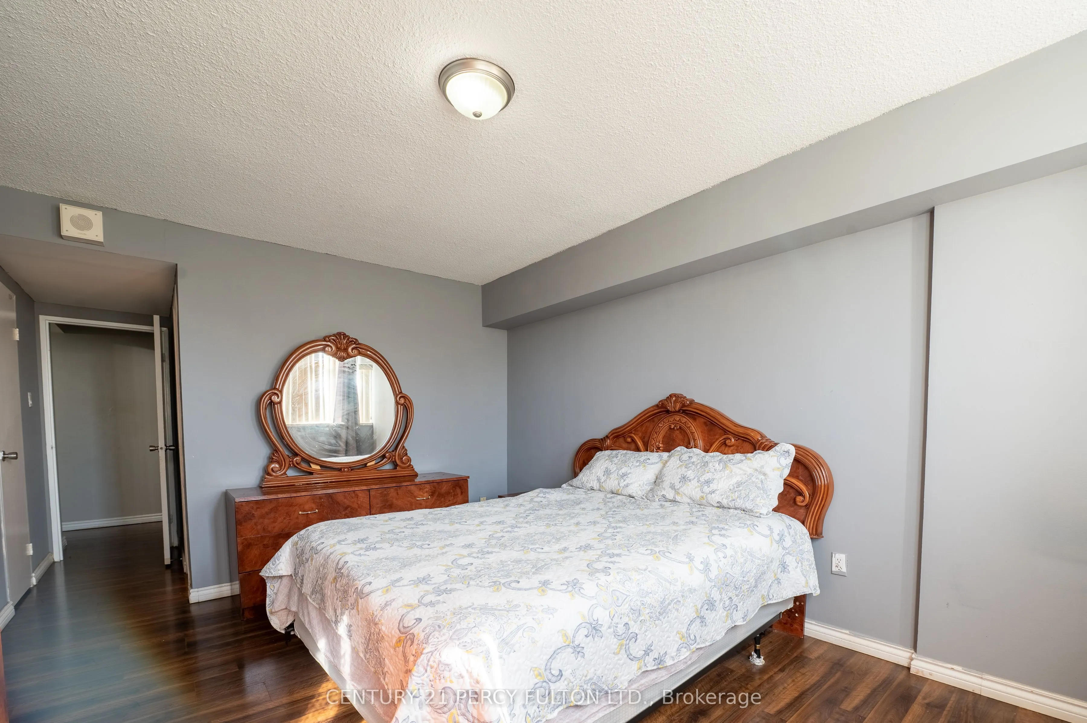 25 Silver Springs Boulevard, #301