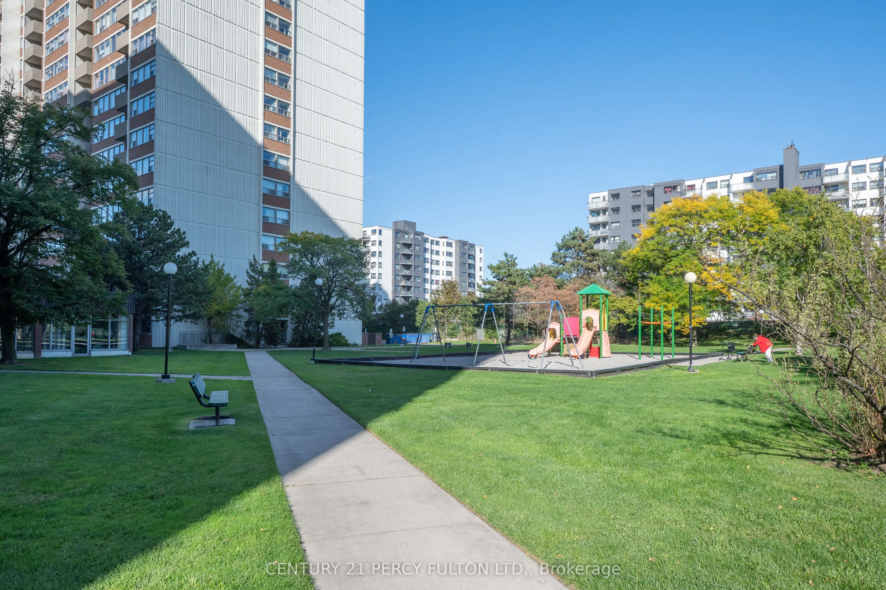 25 Silver Springs Boulevard, #301