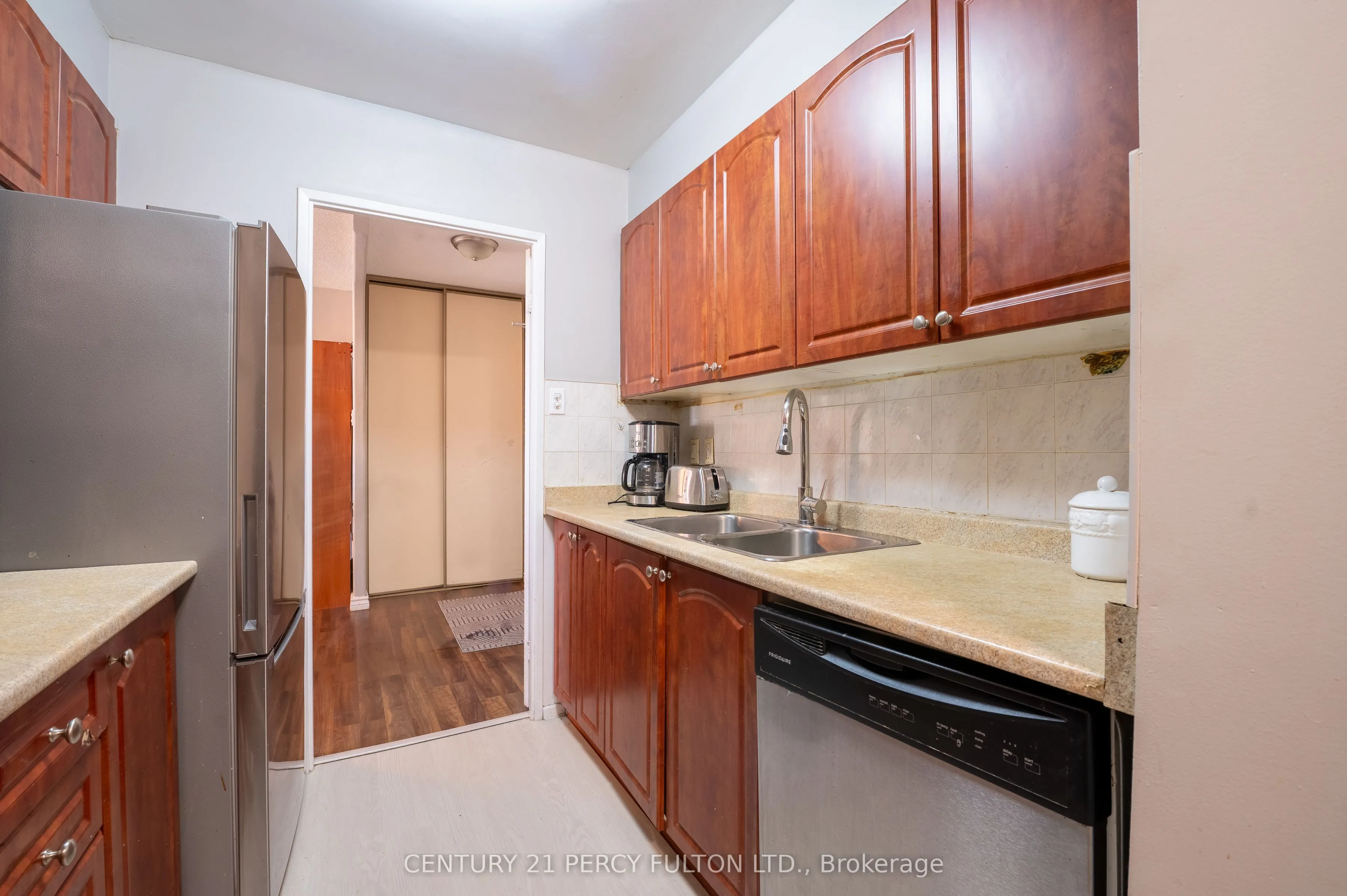 25 Silver Springs Boulevard, #301