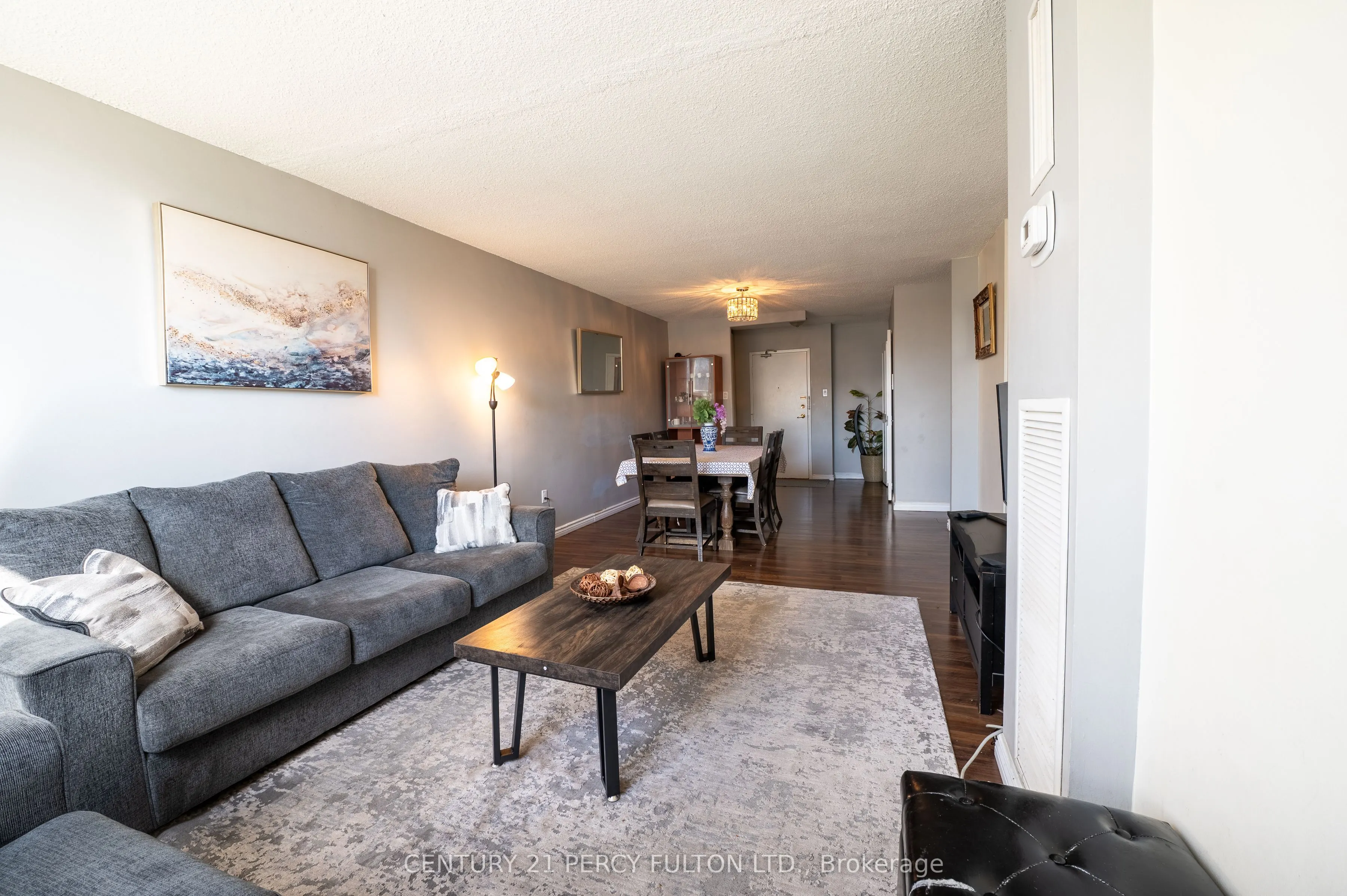 25 Silver Springs Boulevard, #301