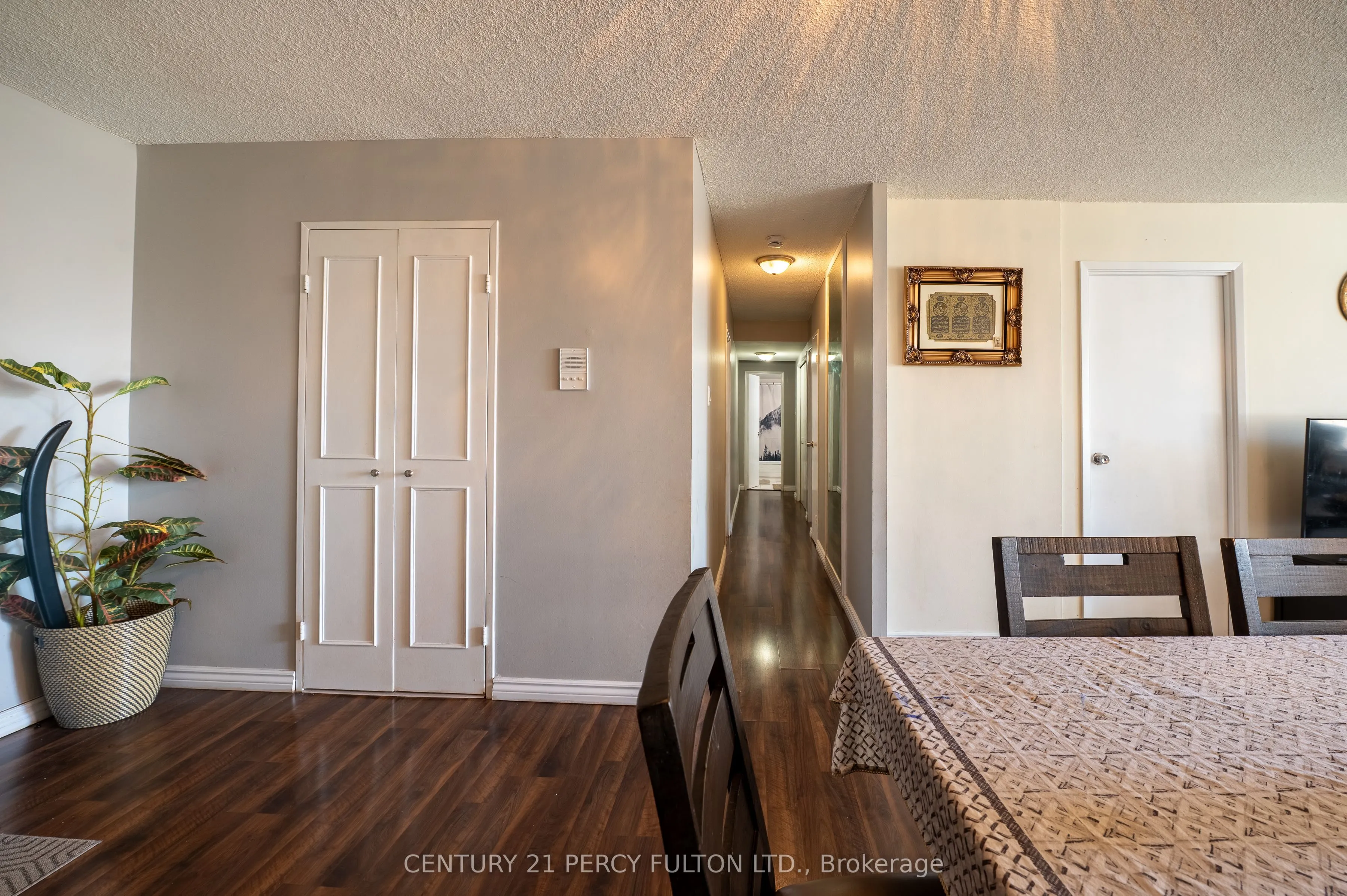 25 Silver Springs Boulevard, #301