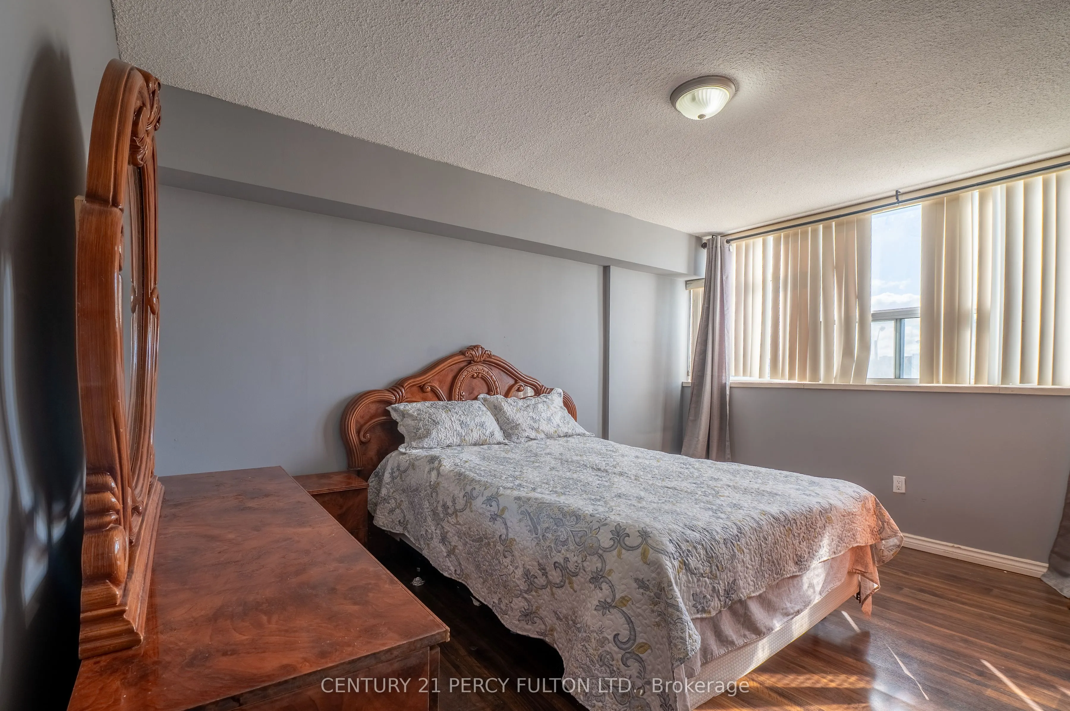 25 Silver Springs Boulevard, #301