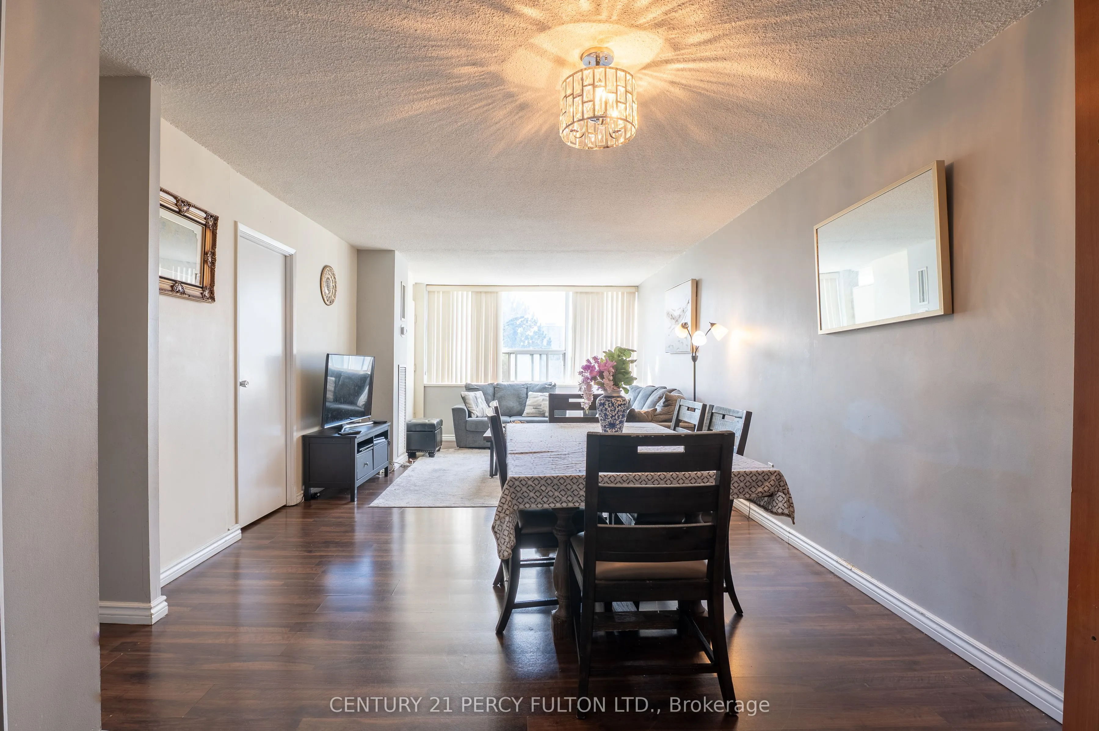 25 Silver Springs Boulevard, #301