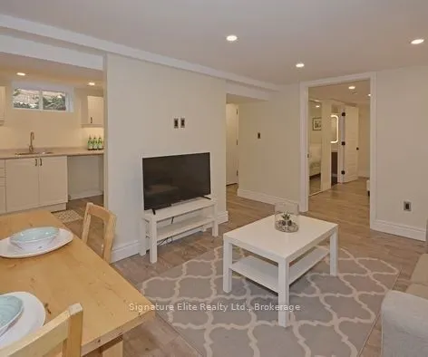 371 O'connor Drive, #Bsmt