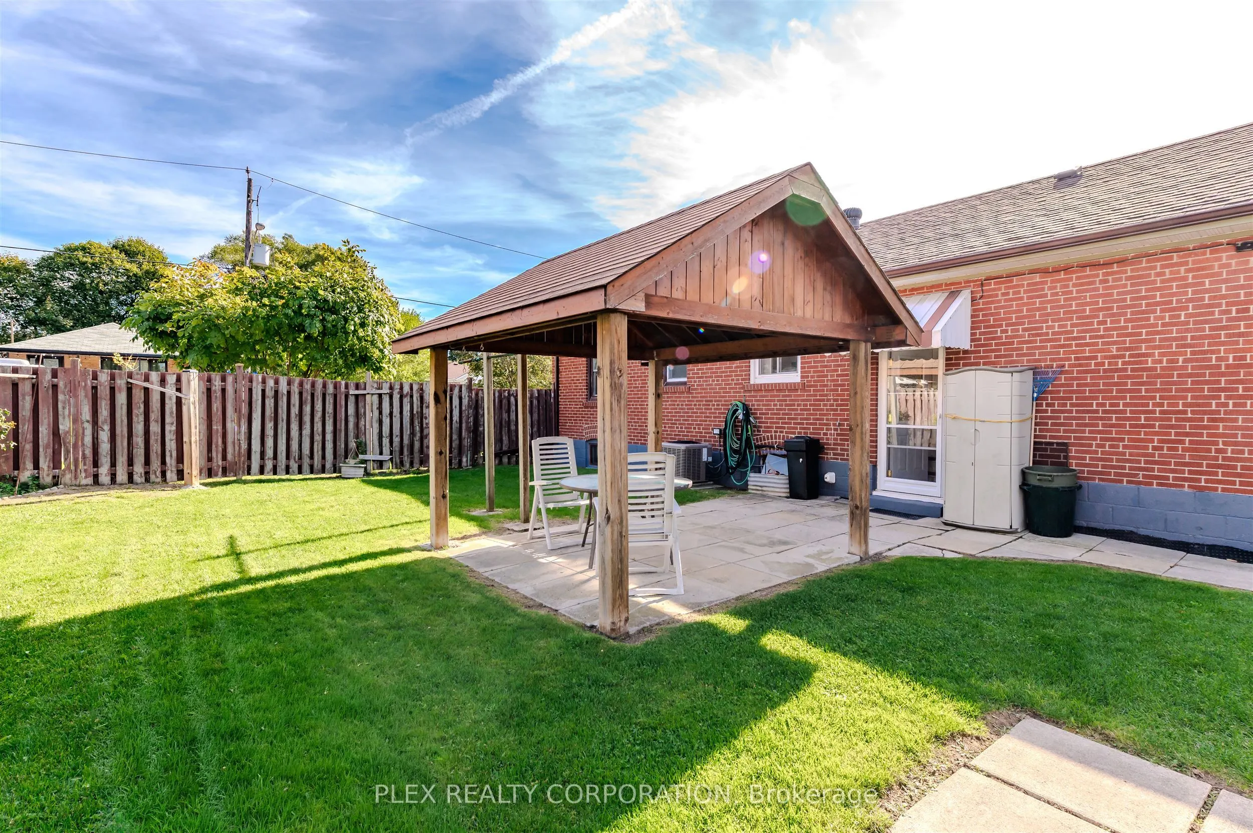 52 Merrian Road