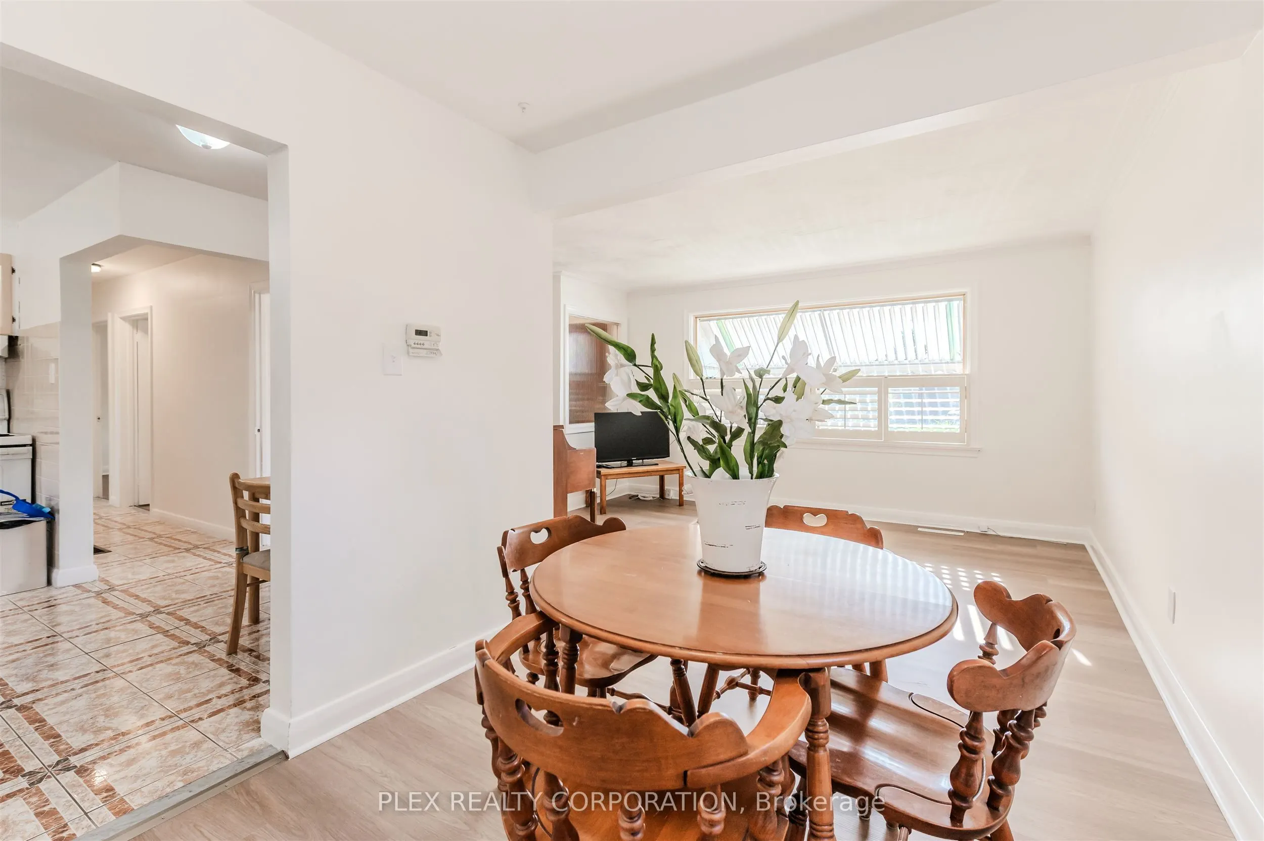 52 Merrian Road
