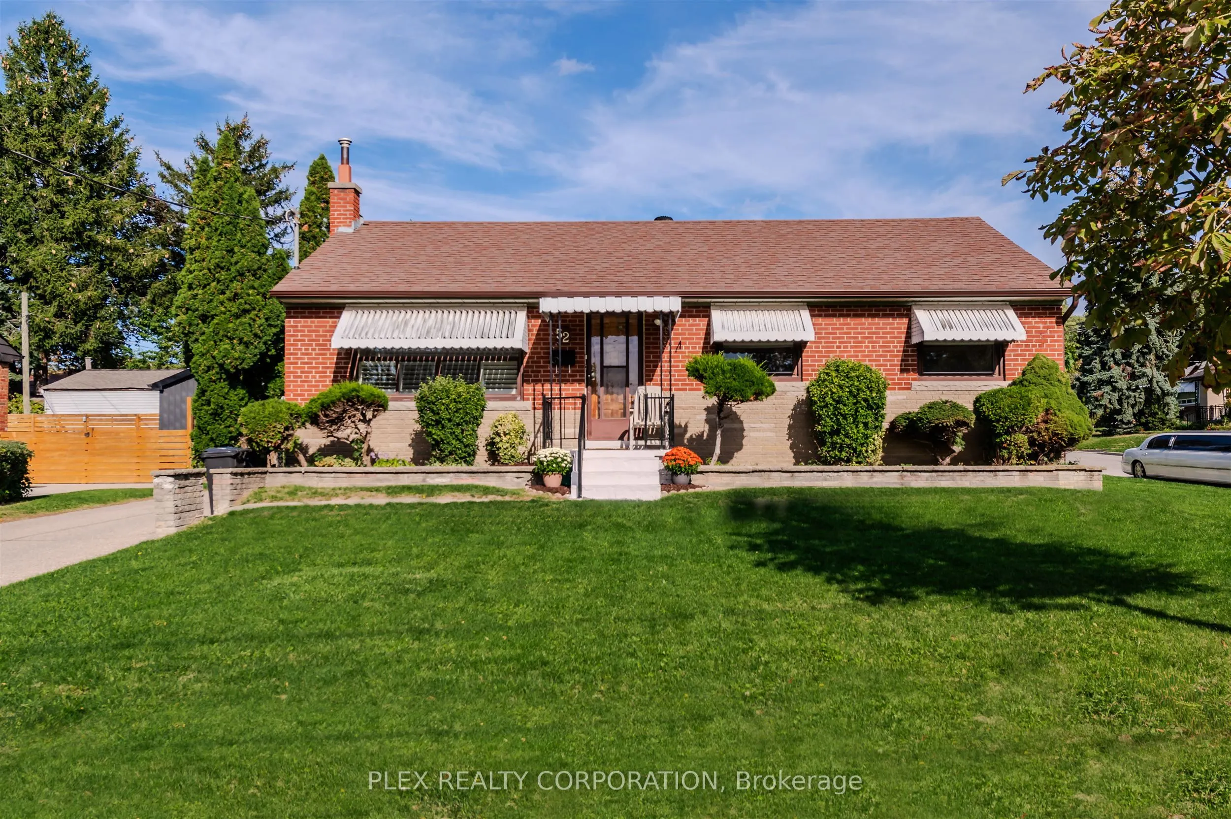 52 Merrian Road