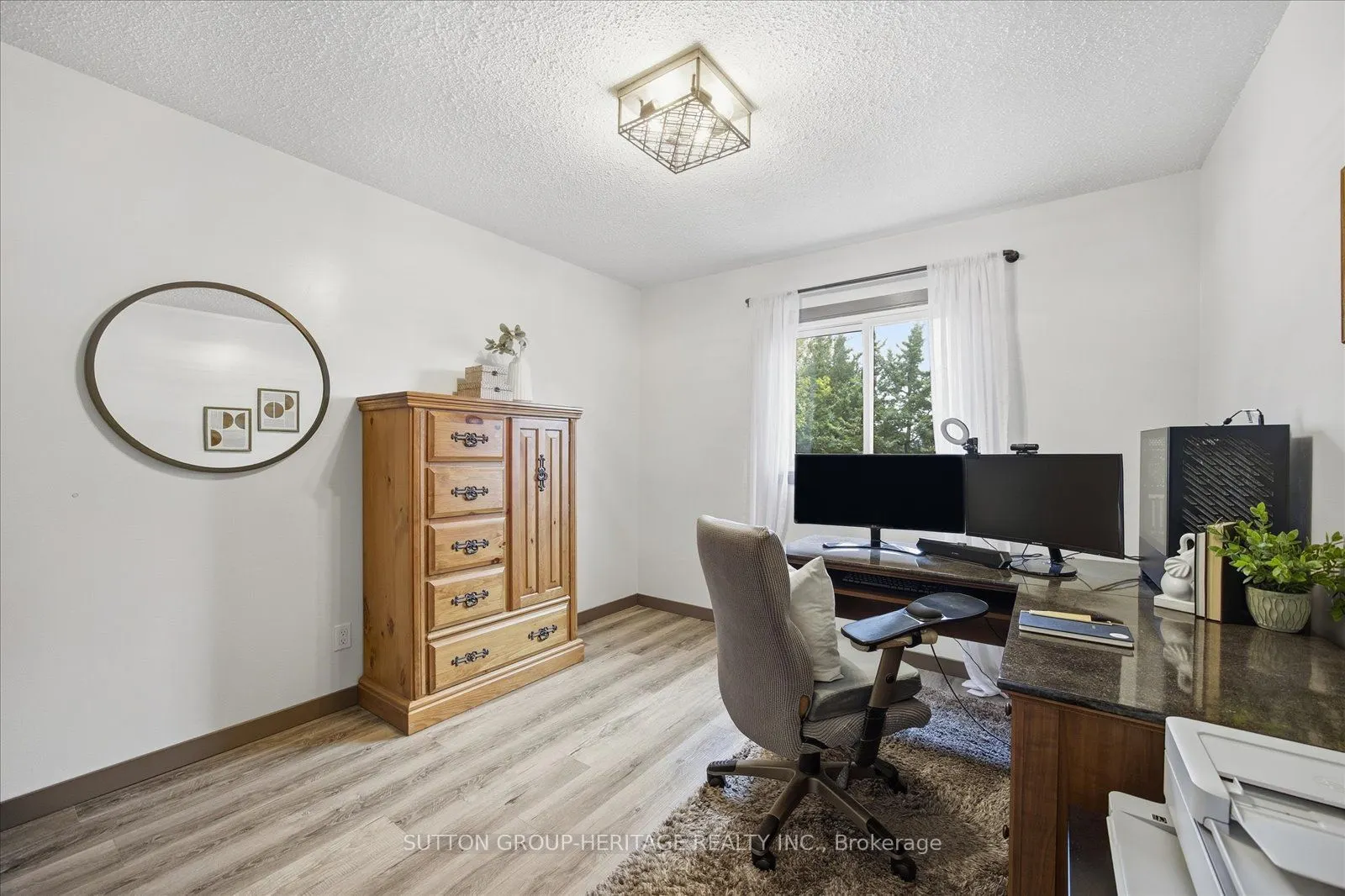 1509 Woodruff Crescent