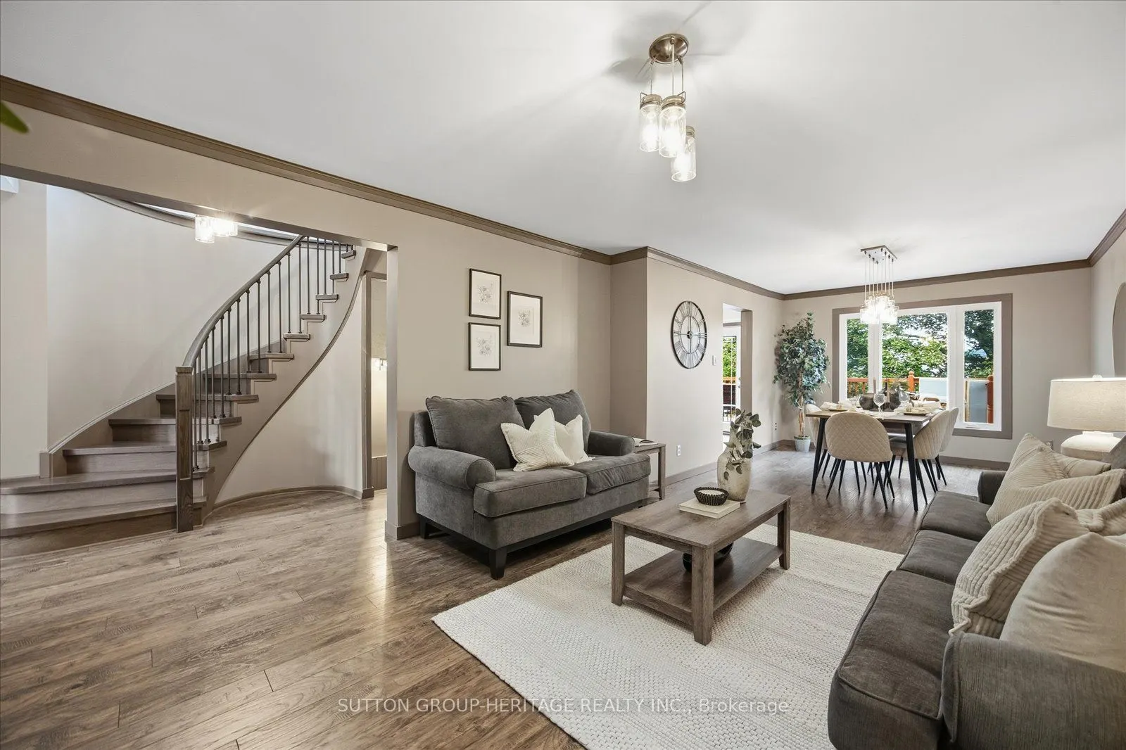 1509 Woodruff Crescent