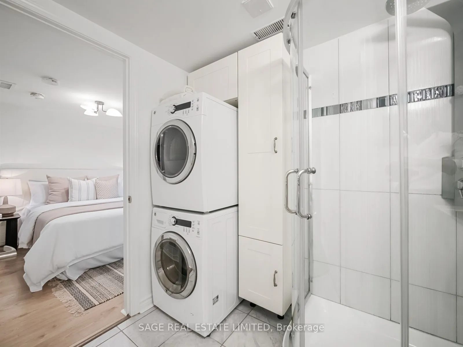 76 Boultbee Avenue, #Lower