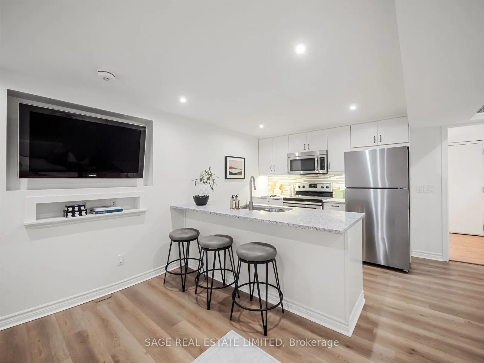 76 Boultbee Avenue, #Lower