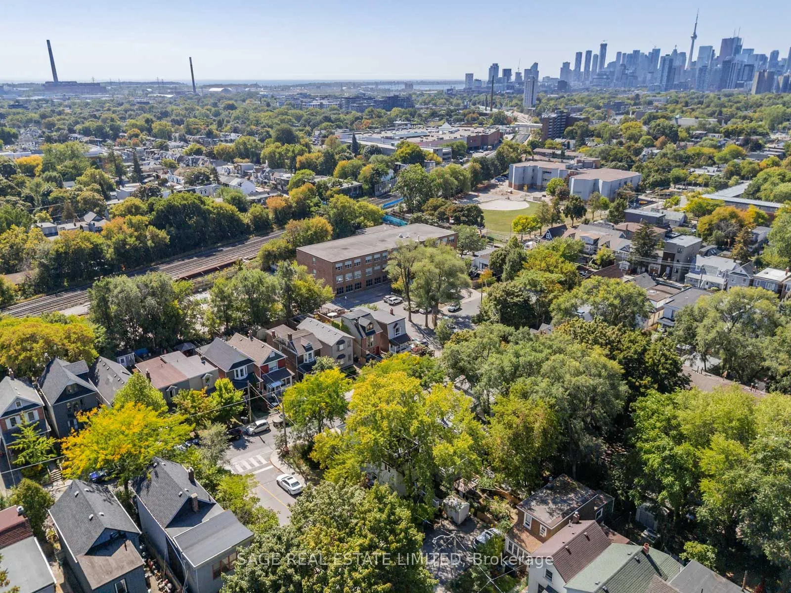 76 Boultbee Avenue, #Lower