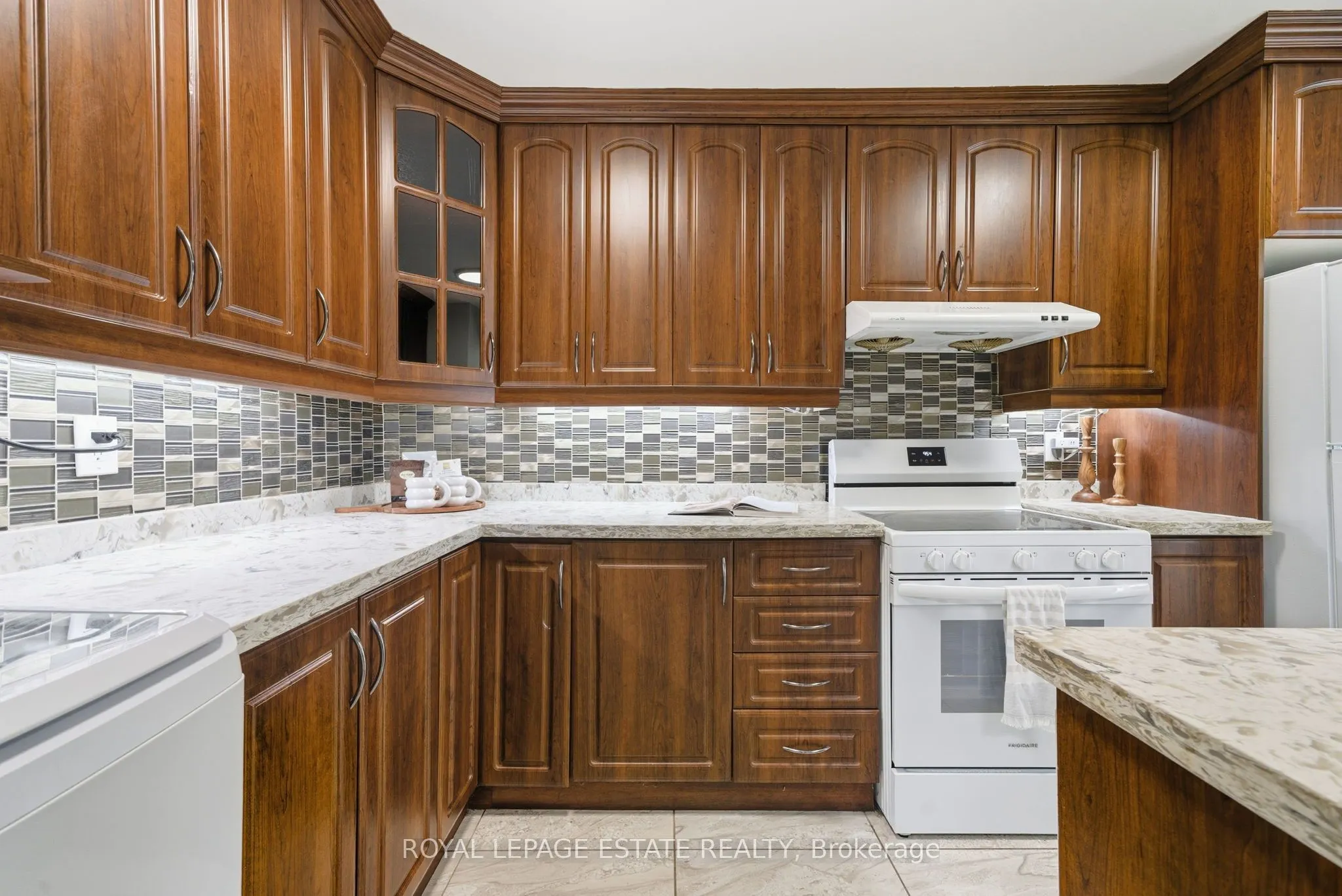 5 Massey Square, #709