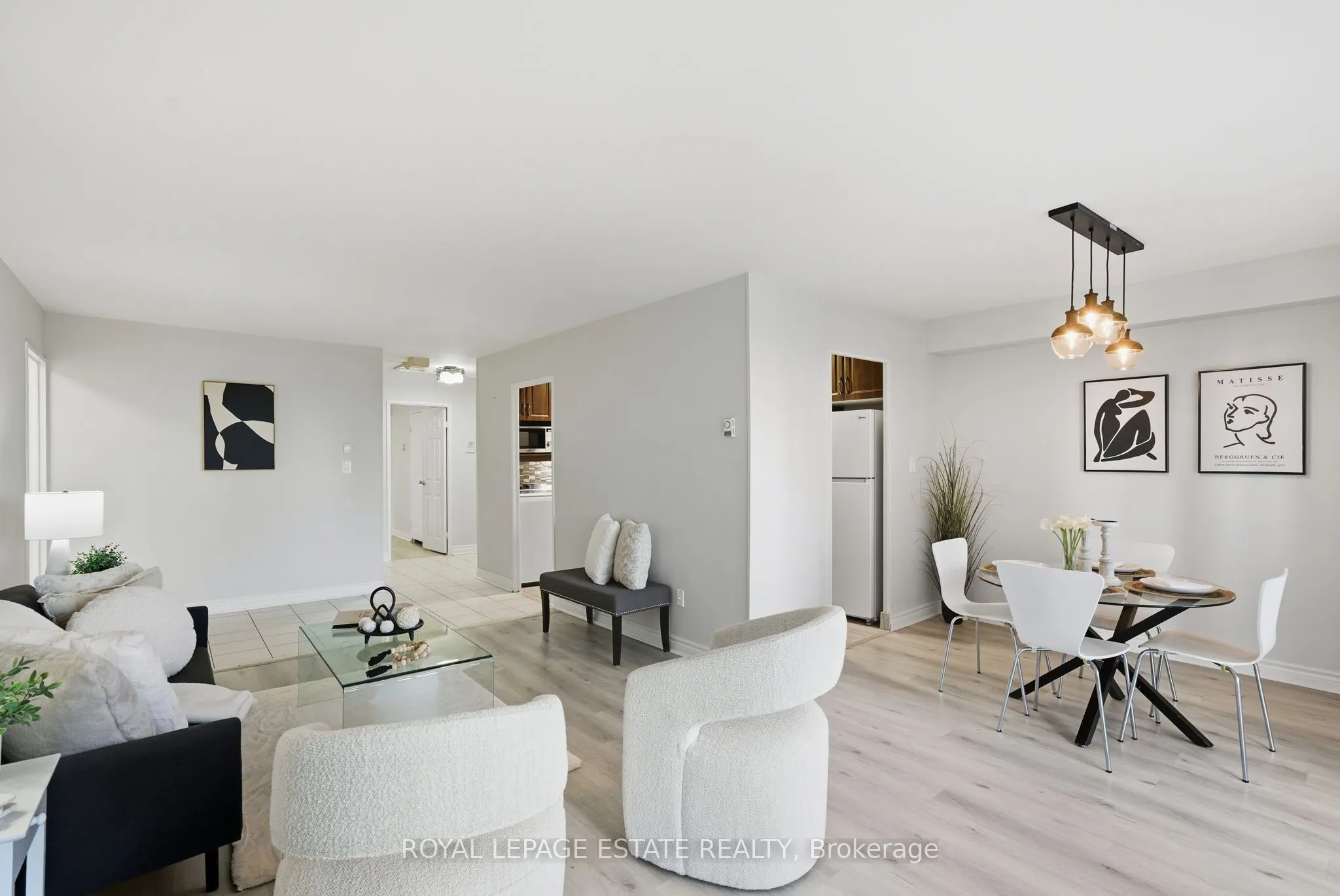 5 Massey Square, #709