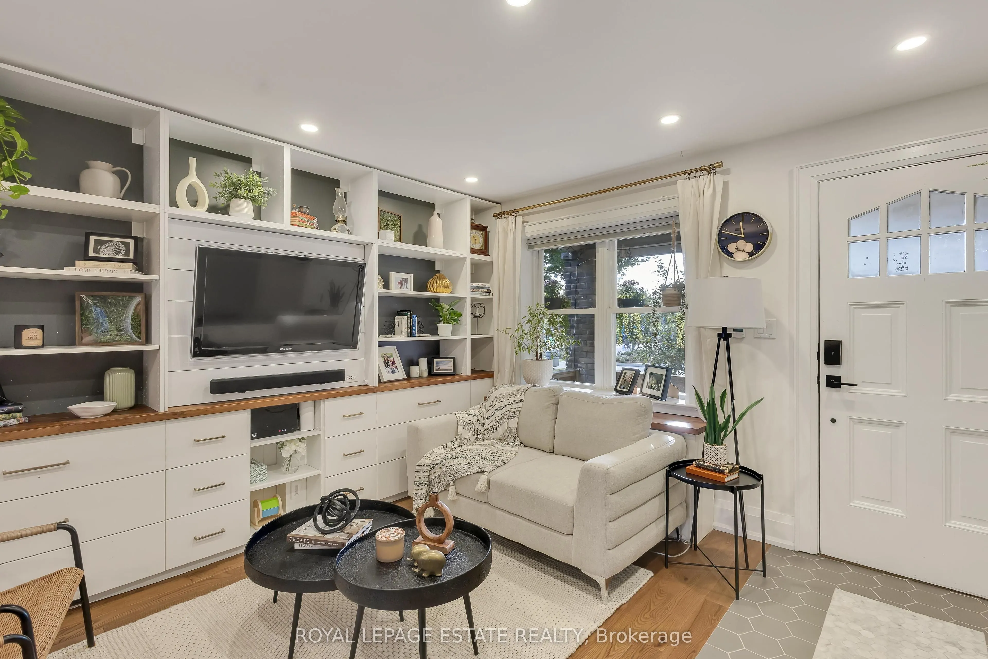 13 Eastdale Avenue