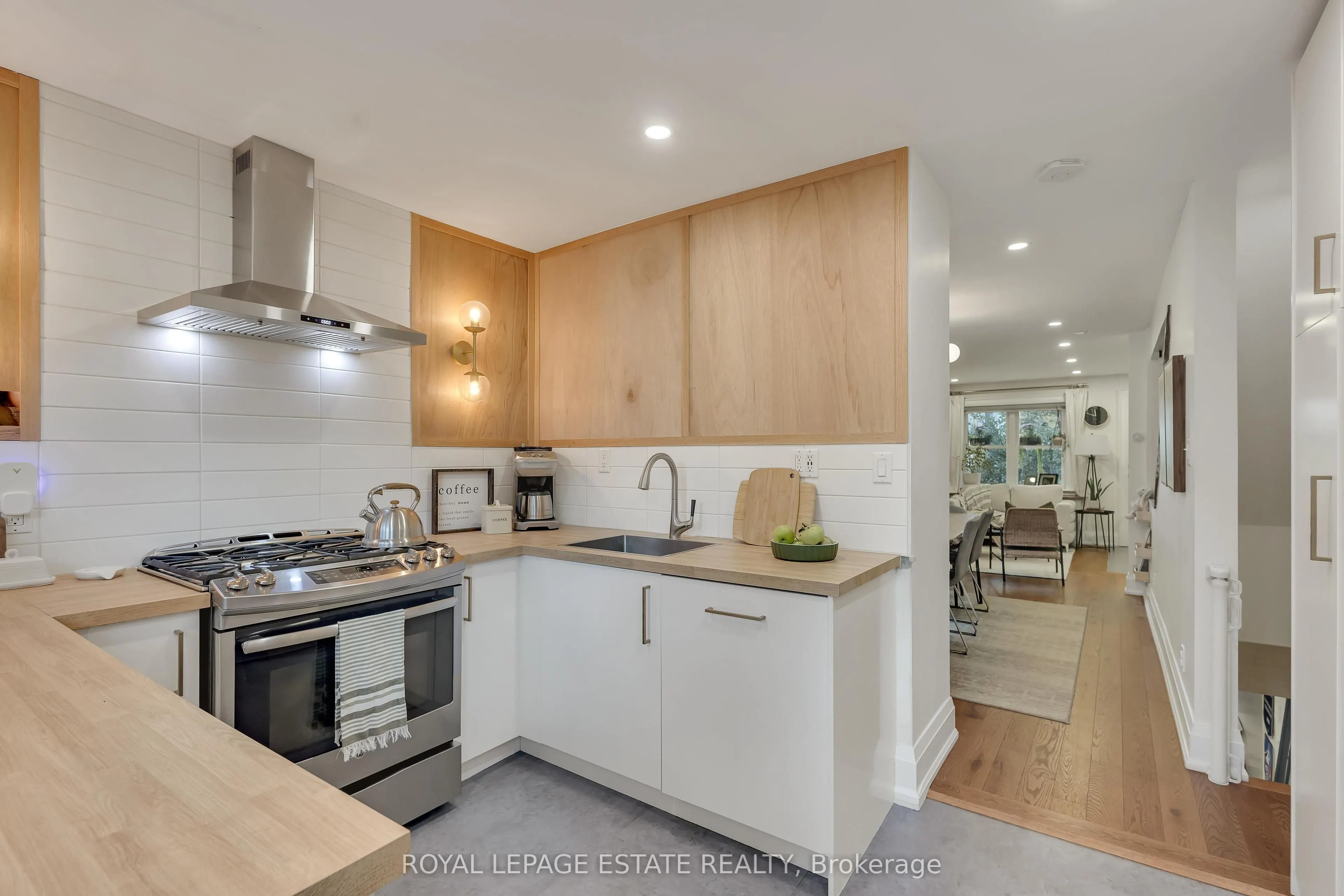 13 Eastdale Avenue
