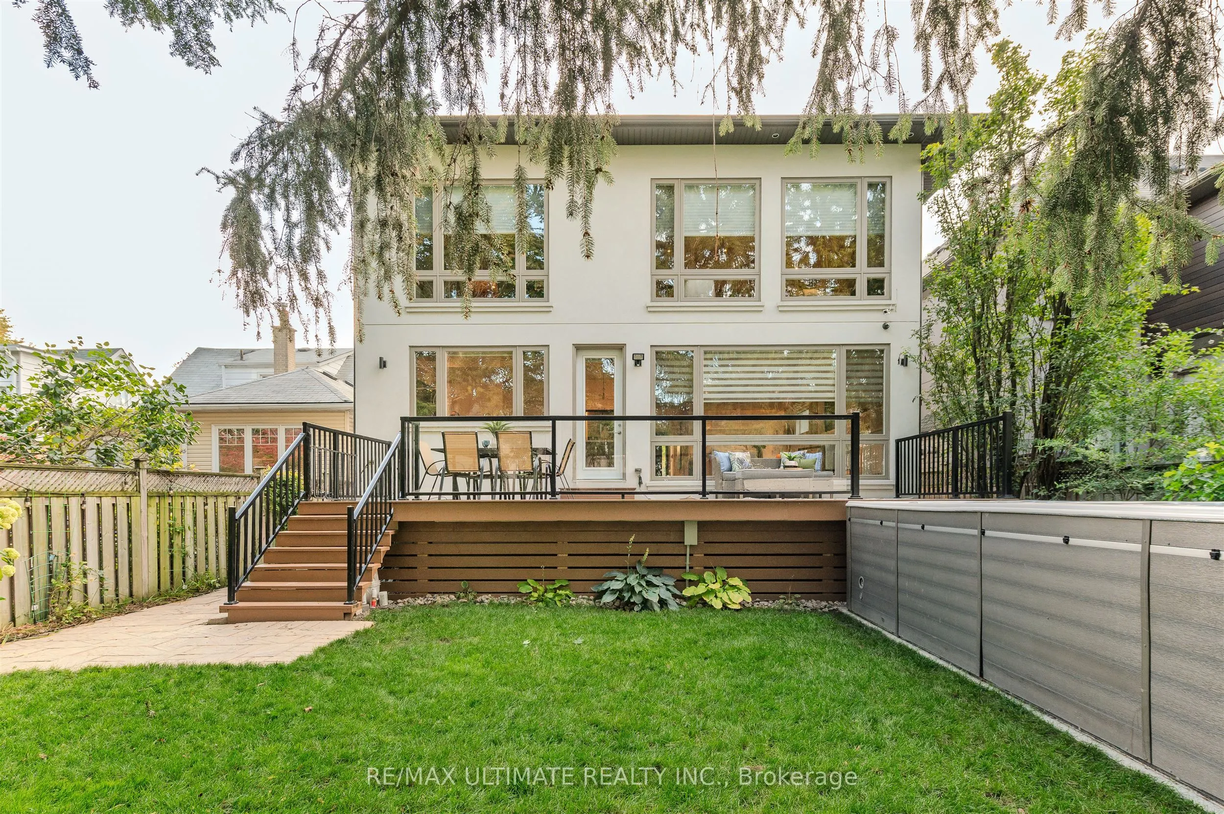 21 Ashall Boulevard