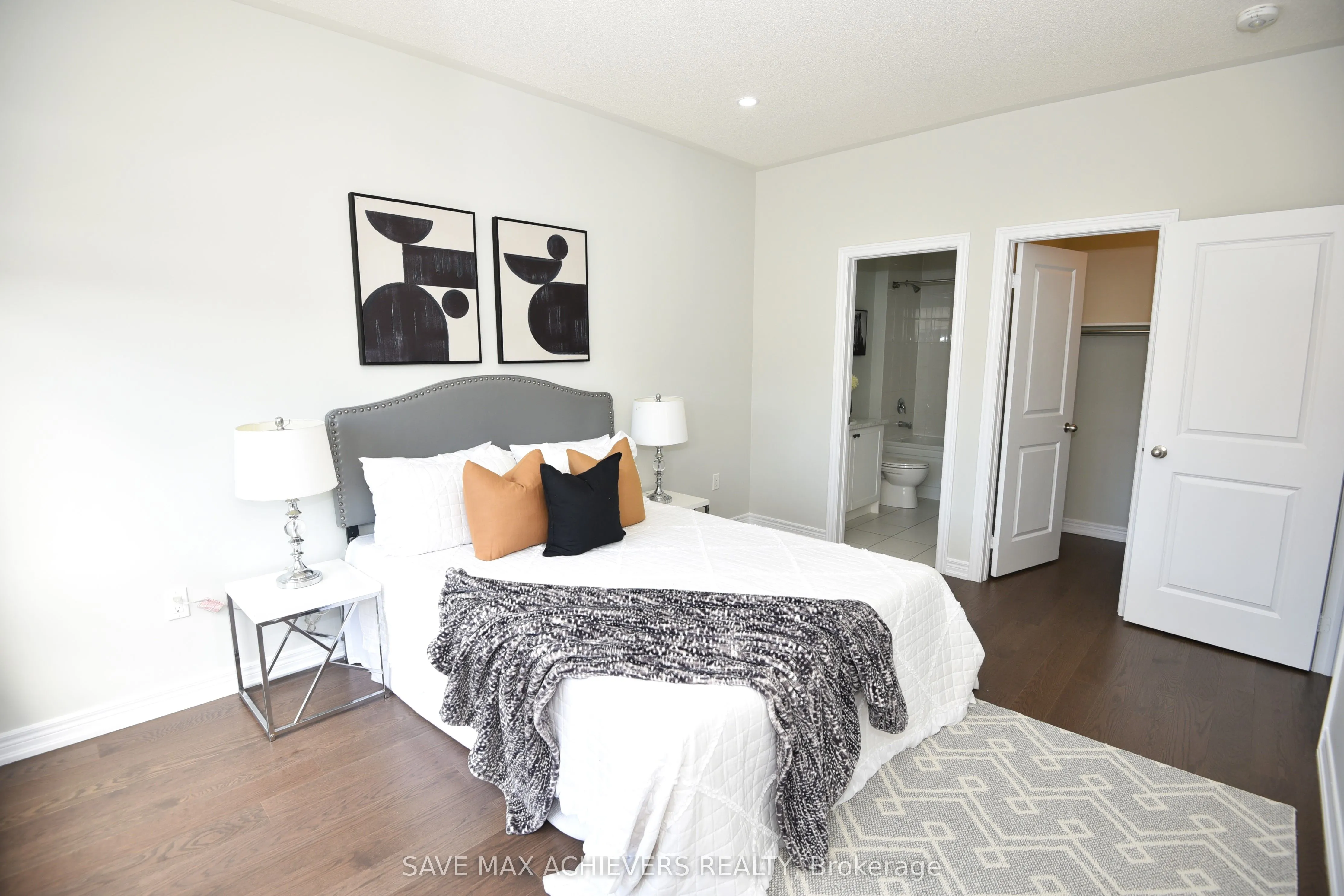 440 SALEM Road S, #32