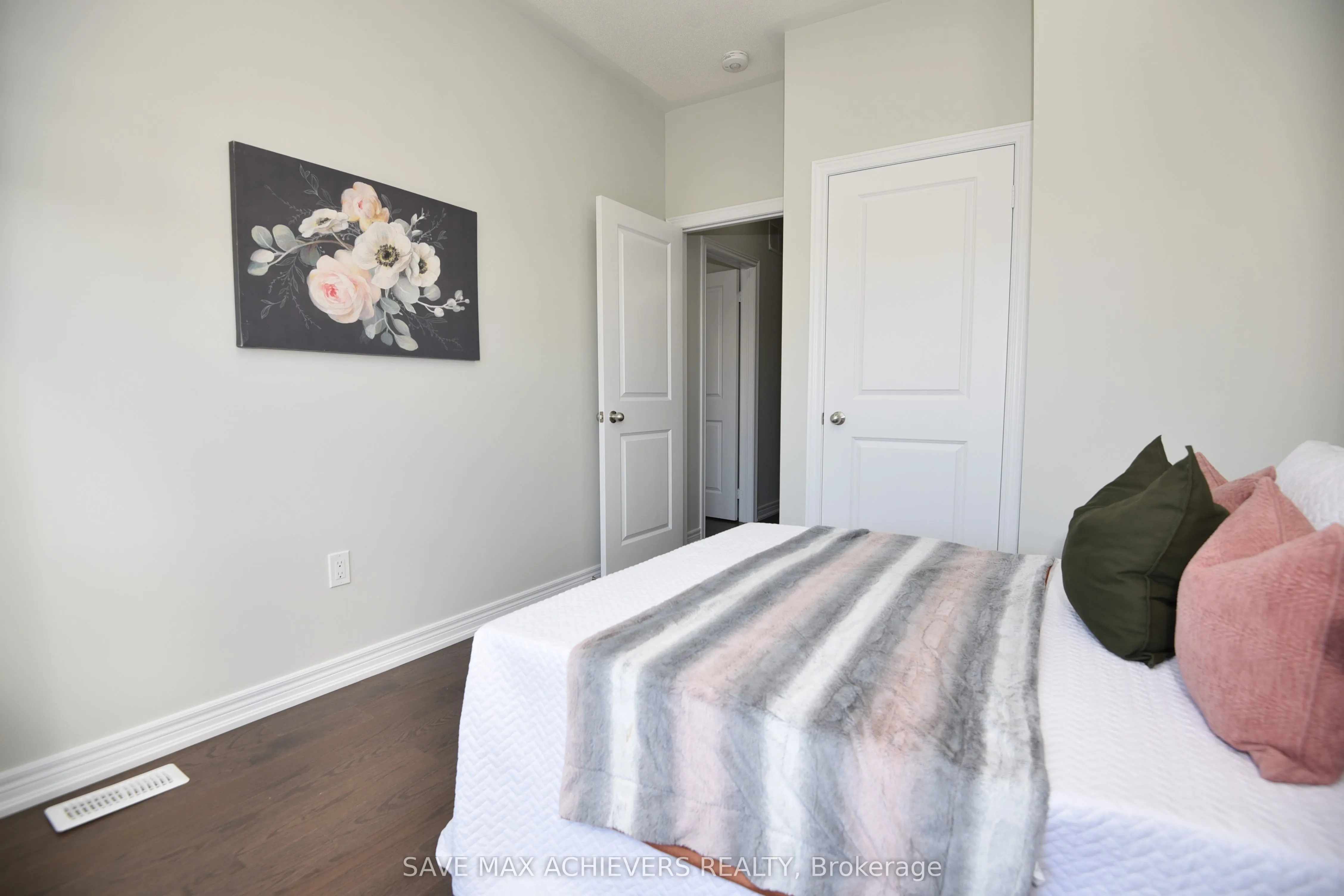 440 SALEM Road S, #32