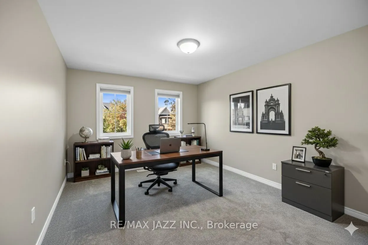 5 Woodbine Place