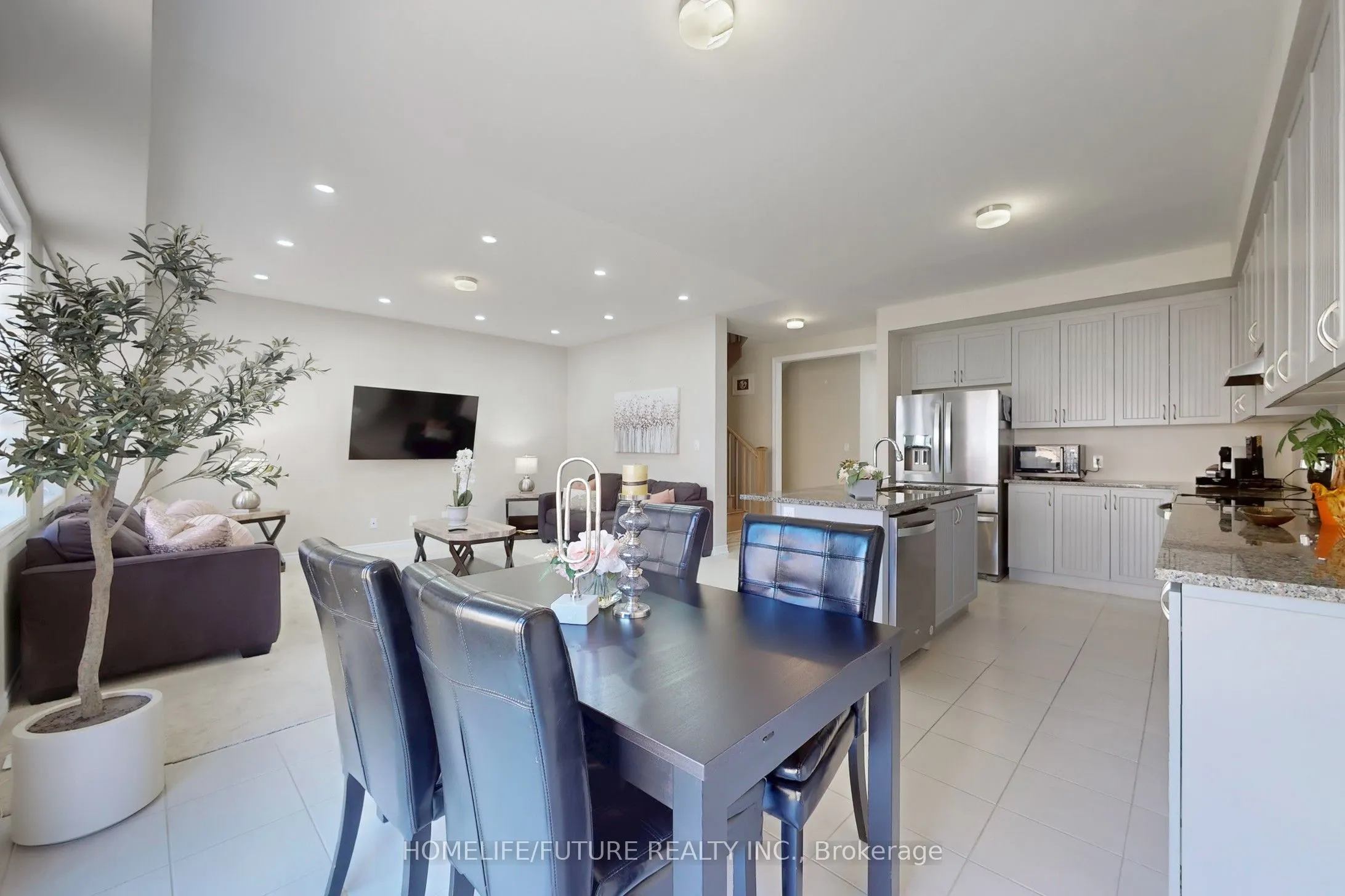 972 Andrew Murdoch Street