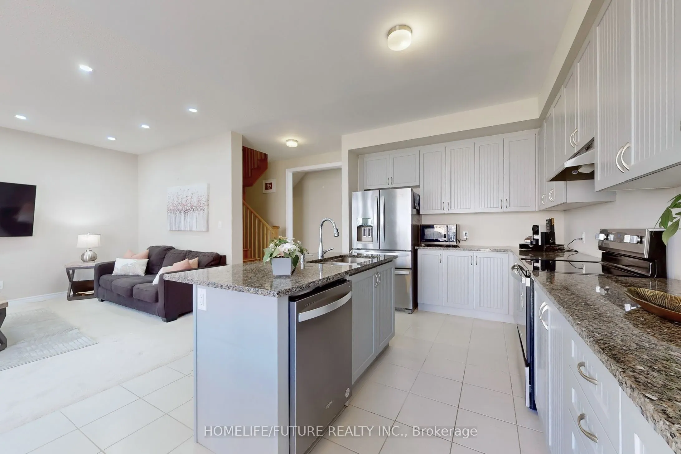 972 Andrew Murdoch Street