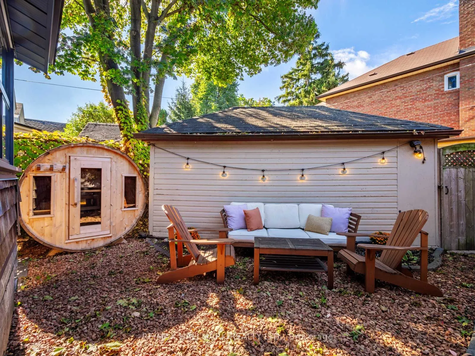 54 Avonlea Boulevard