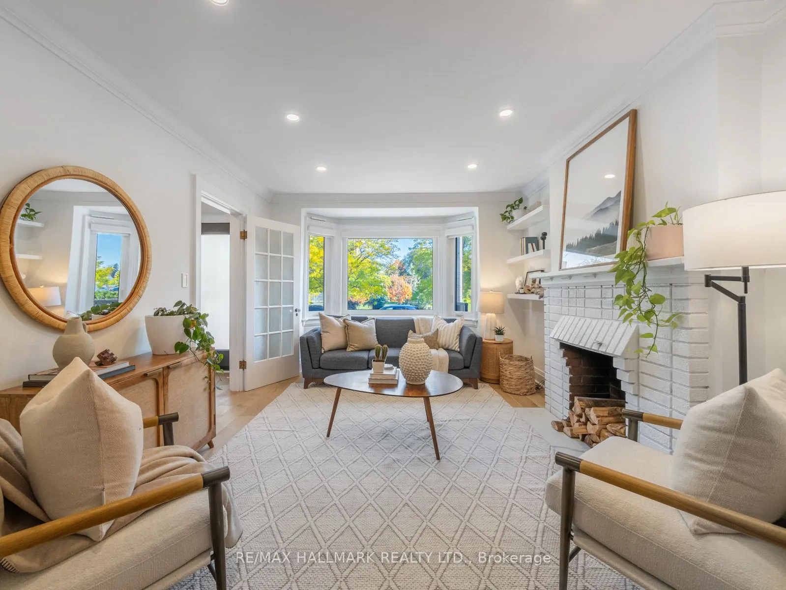 54 Avonlea Boulevard